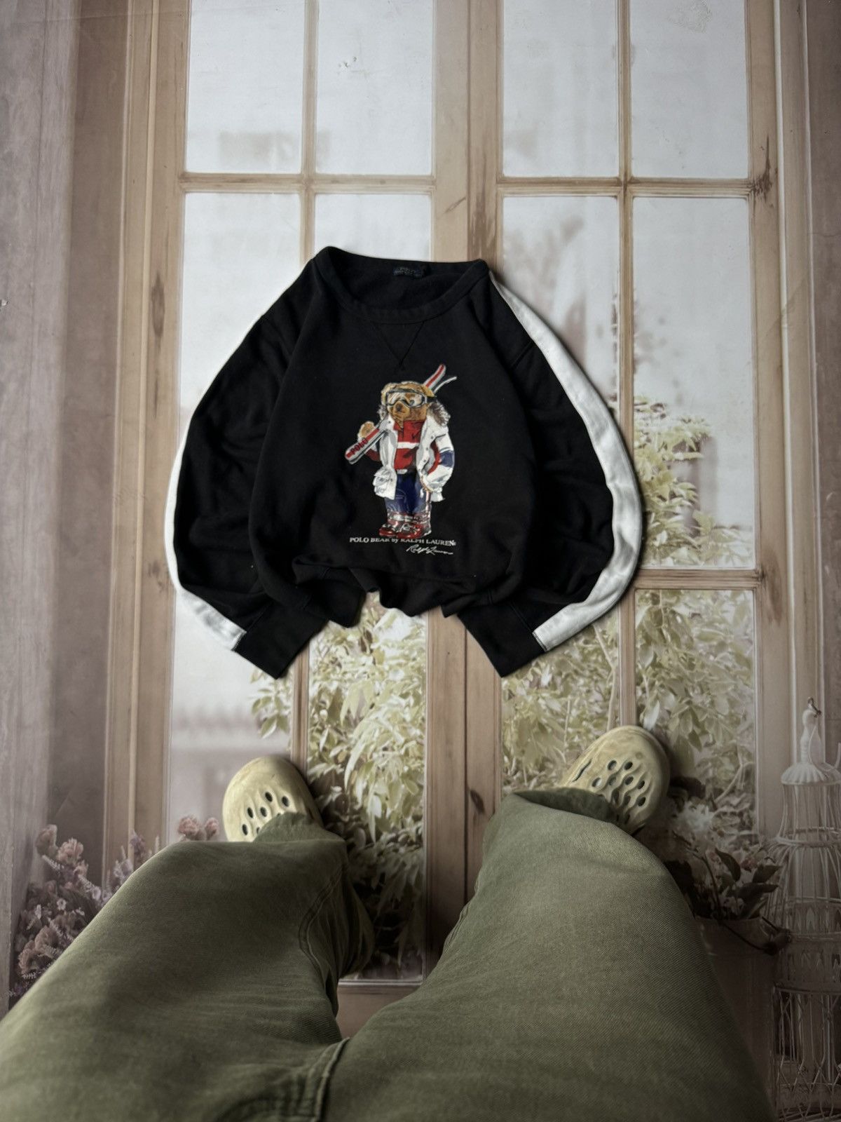Polo Ralph Lauren RARE Polo Ralph Lauren Ski Bear Crewneck Black Vintage Style Size US M / EU 48-50 / 2 - 1 Thumbnail