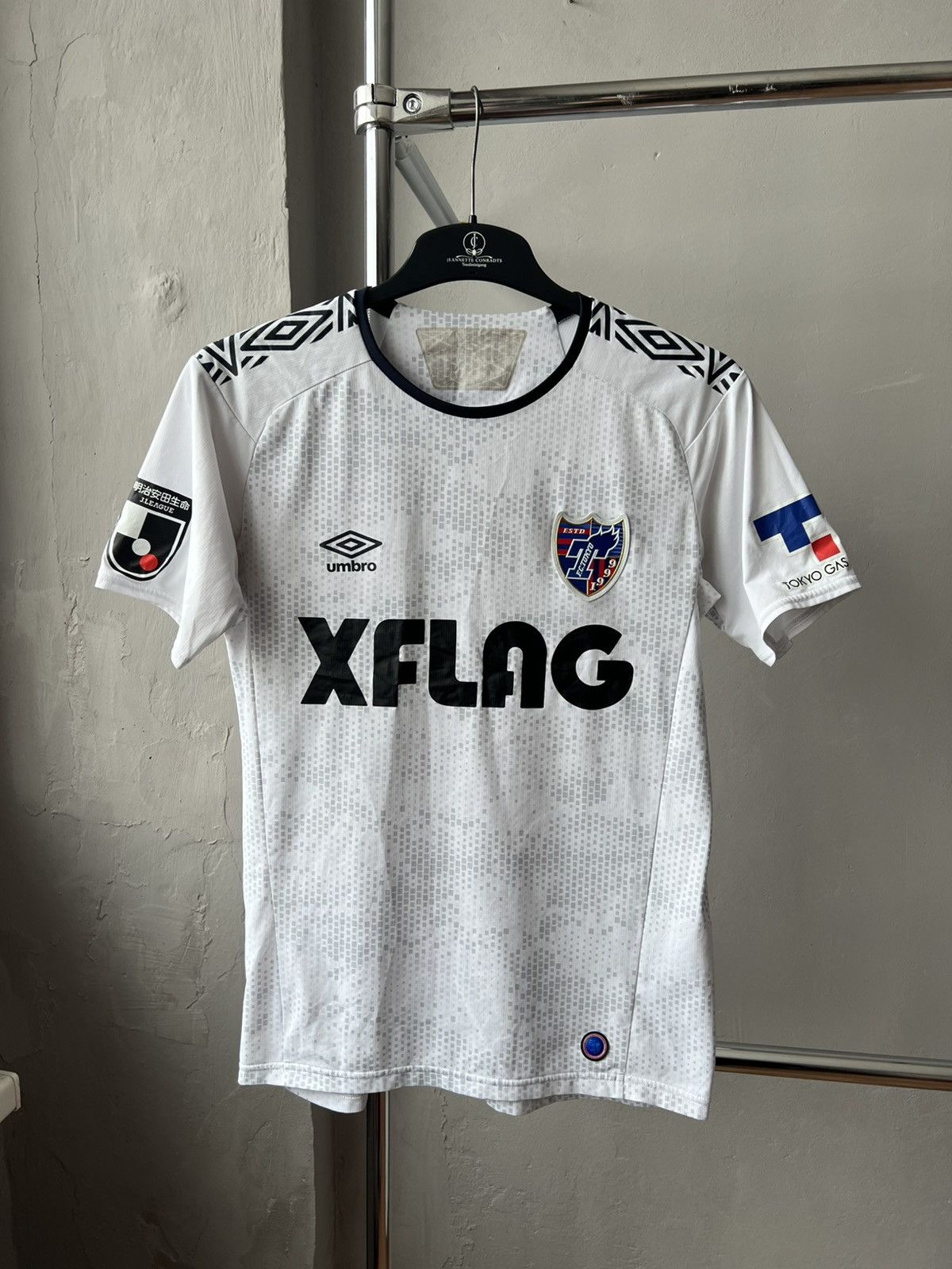 Umbro 2020 FC TOKYO AWAY SOCCER JERSEY FOOTBALL SHIRT SIZE M Size US M / EU 48-50 / 2 - 4 Thumbnail
