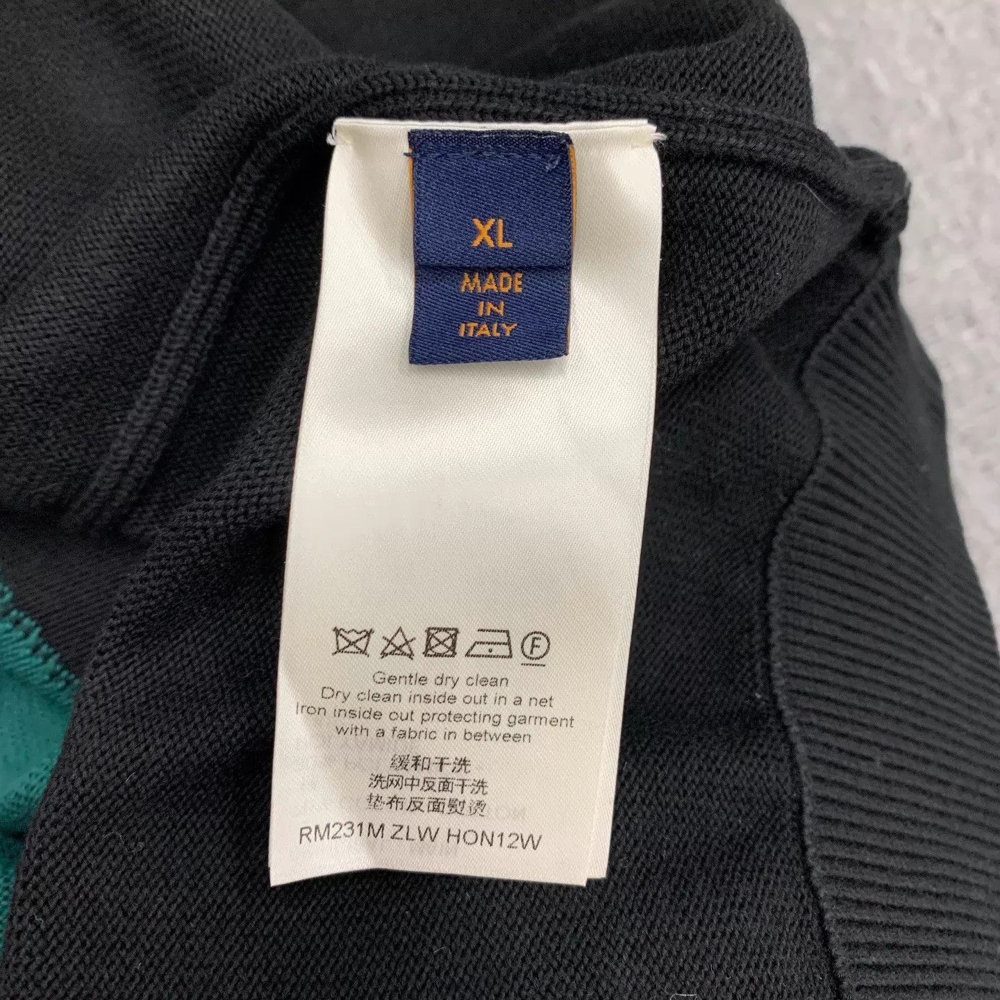 Louis Vuitton LV black green colorblocked zip jacket XL 95new Size US XL / EU 56 / 4 - 7 Thumbnail