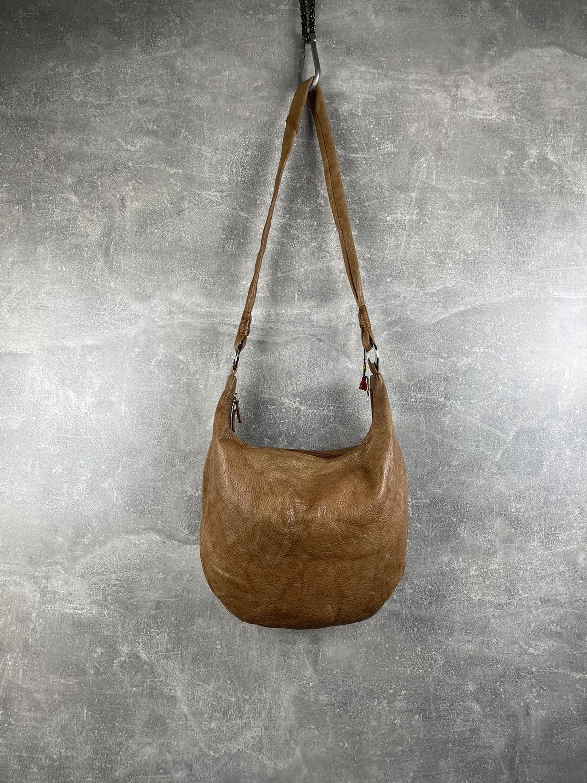 Genuine Leather Things Terrific Leather Hobo Bag Slouchy Tan Bohemian Size ONE SIZE - 6 Thumbnail
