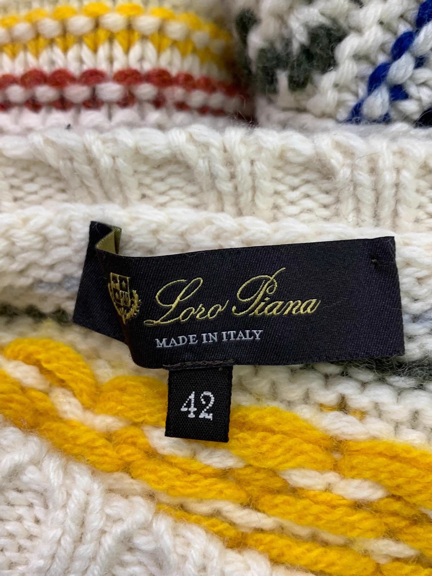 Loro Piana Loro Piana Holiday Color Print Cashmere Sweater IT42 Size US XS / EU 42 / 0 - 4 Thumbnail