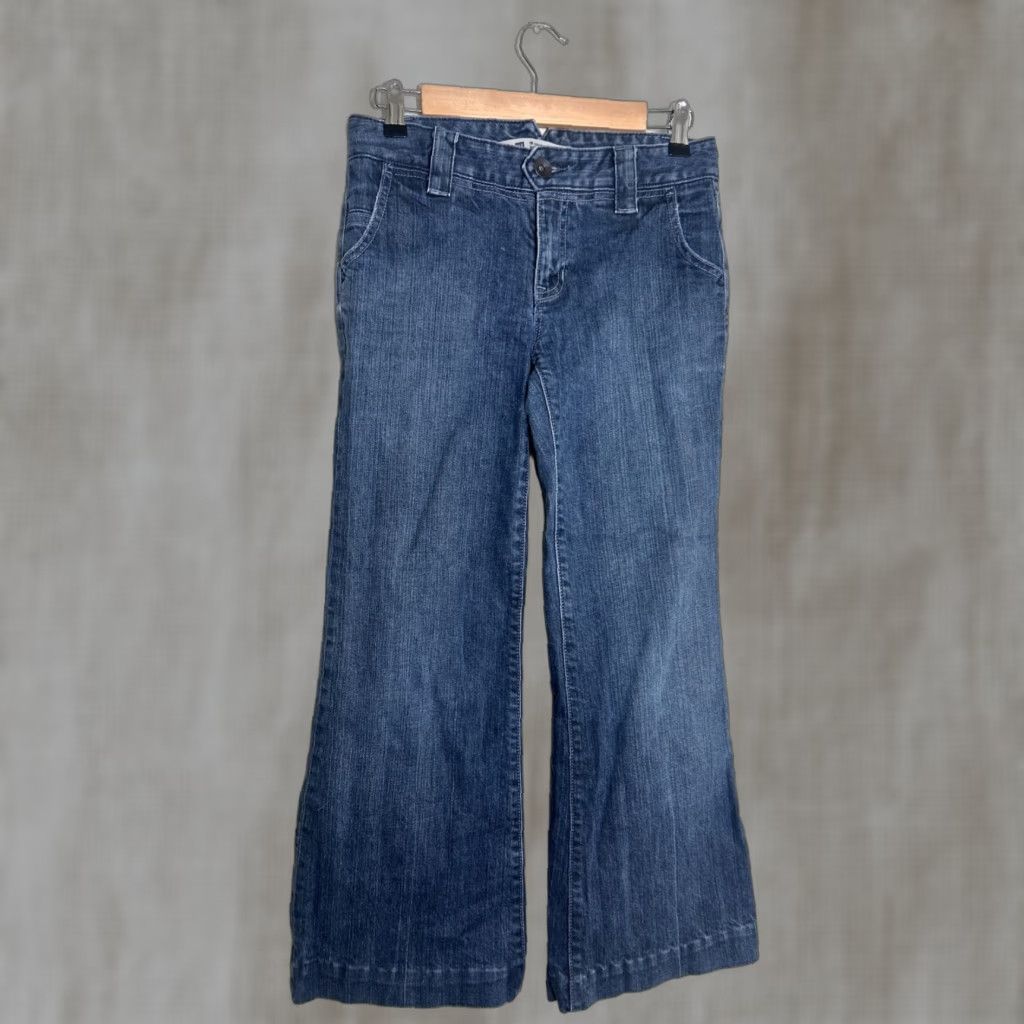 Gap VINTAGE Y2k Gap Womens Jeans Long And Lean Medium Wash 28x27 Blue Size 2 Straight Womens Size 42" / US 20 - 1 Thumbnail