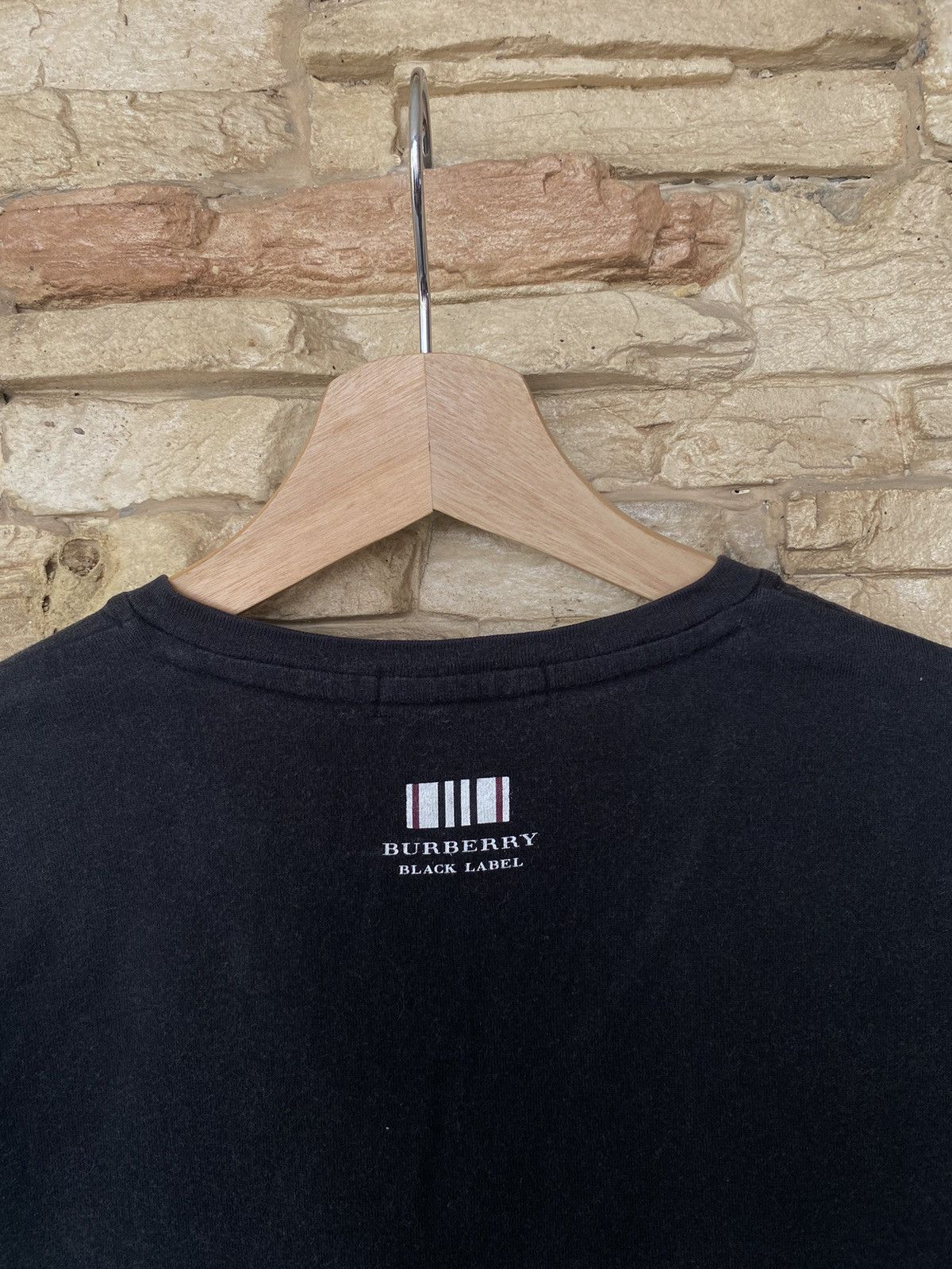 Vintage Rare Vintage Burberry Black Label V Neck Women Tees Size S / US 4 / IT 40 - 8 Thumbnail
