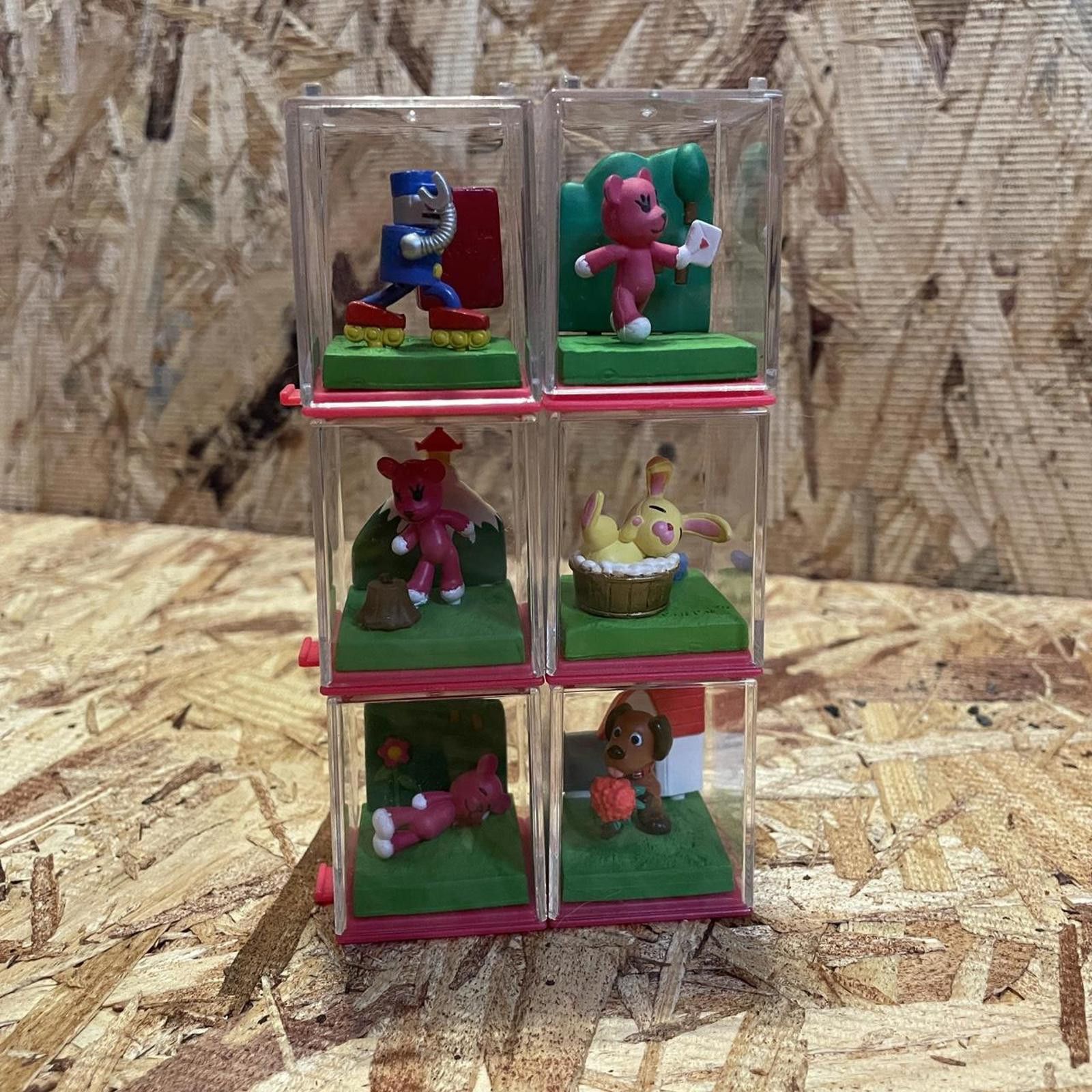 Other [90s Vintage] • : 1998 Bandai PostPet diorama figurine set Size ONE SIZE - 1 Thumbnail