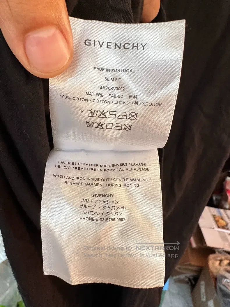 Givenchy Givenchy Classic Black and White Letter Logo Raglan Short Size US L / EU 52-54 / 3 - 7 Thumbnail