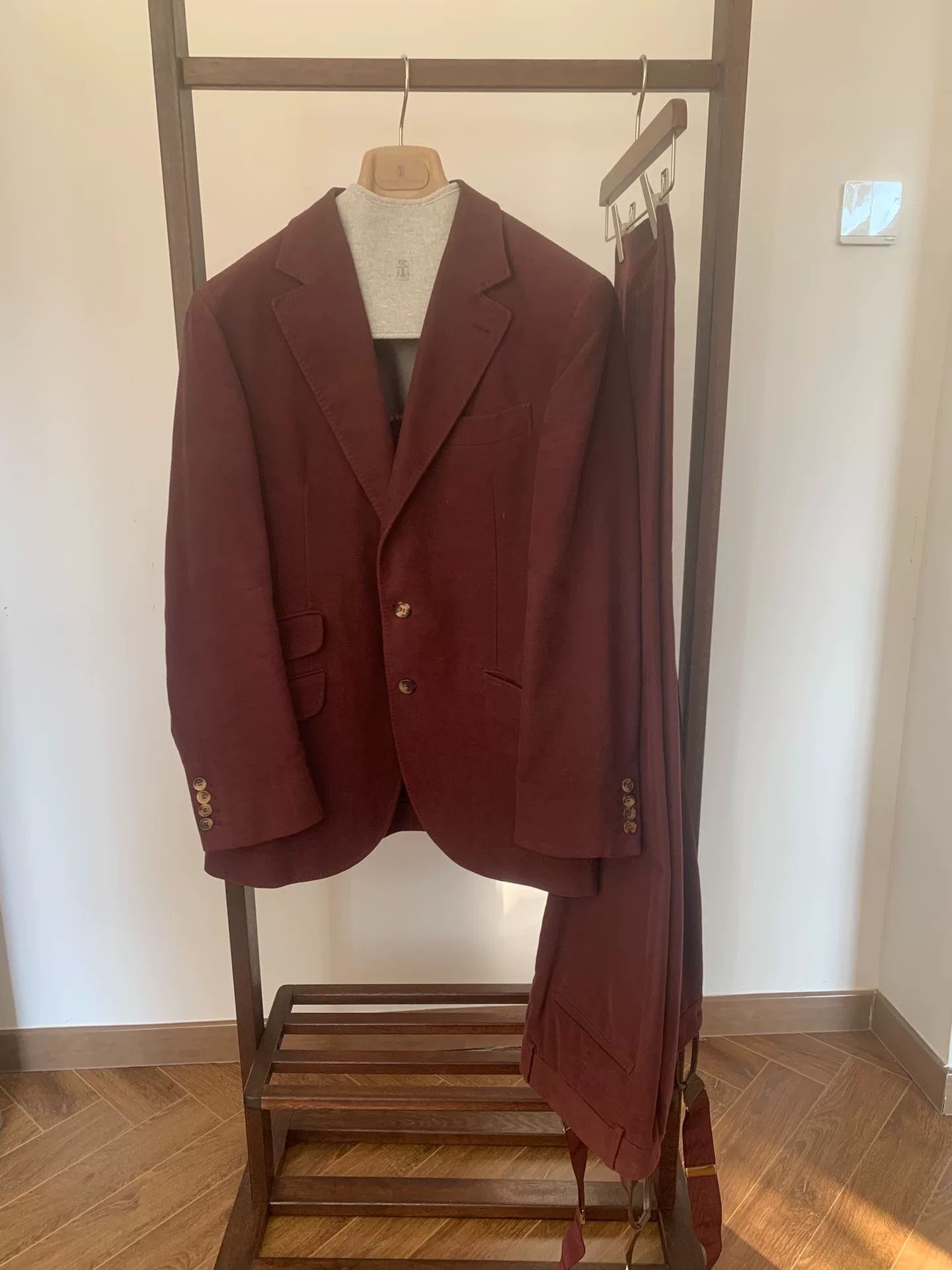 Brunello Cucinelli Brunello Cucinelli Burgundy Suit Size 48 Size US M / EU 48-50 / 2 - 1 Thumbnail
