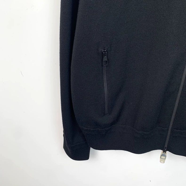 Louis Vuitton Louis Vuitton size 4l Removable knit zip-up jacket with bla Size US M / EU 48-50 / 2 - 4 Thumbnail