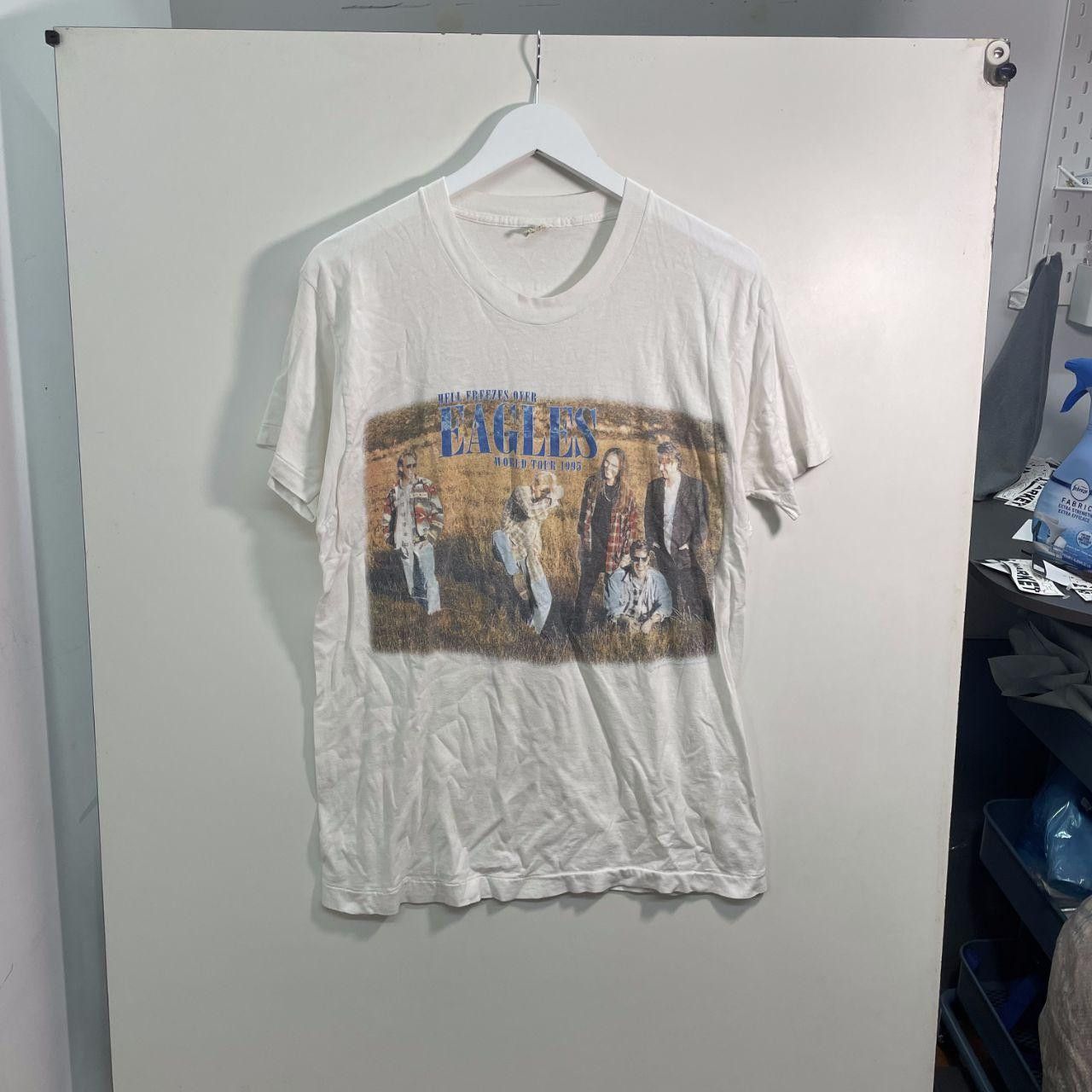 Vintage 1995 Eagles Tour Tee Size US XL / EU 56 / 4 - 1 Thumbnail