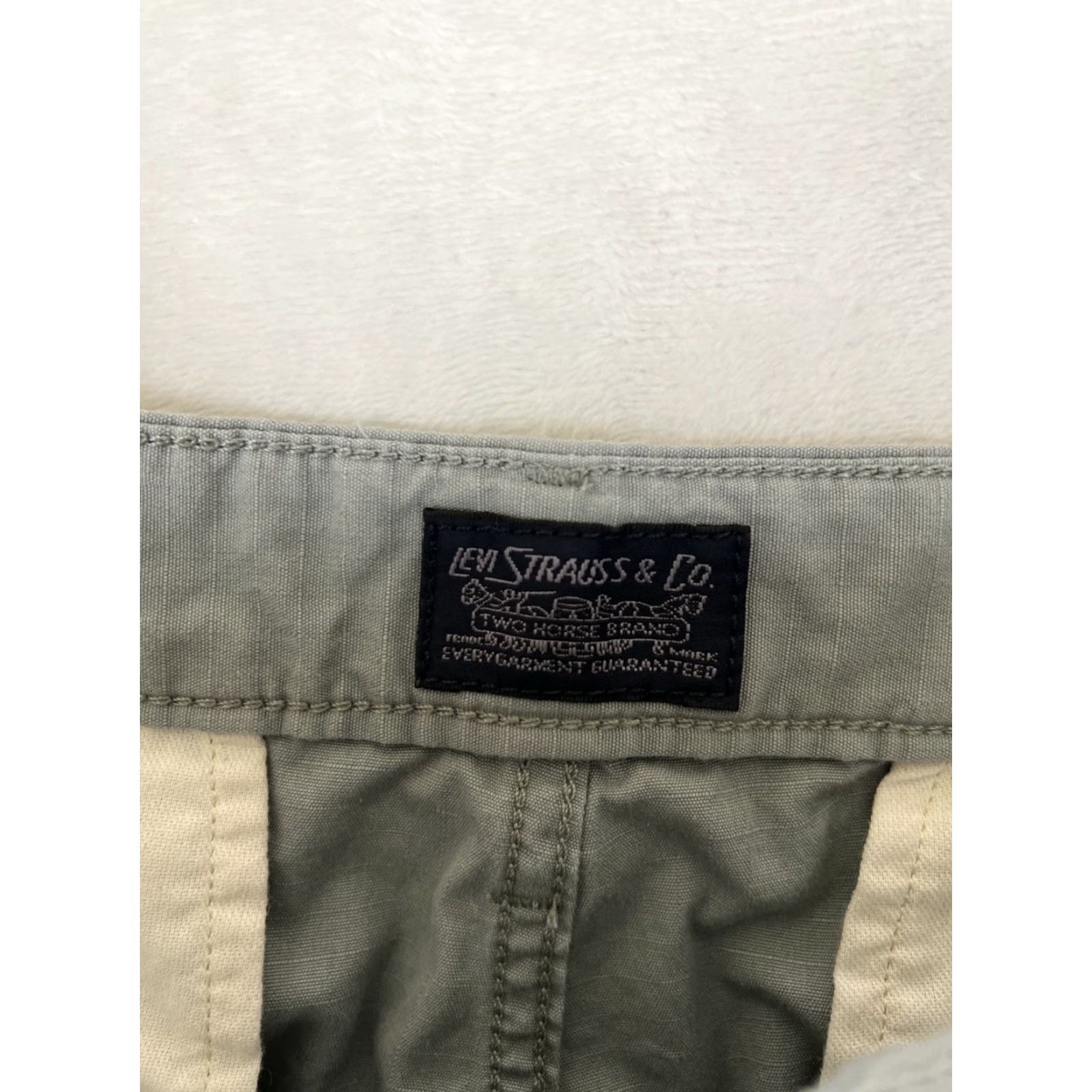 Levi's Levi’s Gray Cargo Shorts Size 32 Ripstop Y2K Utility Cargo Pocket Casual Mens Shorts 90s Summer Spring Size US 40 / EU 56 - 4 Thumbnail