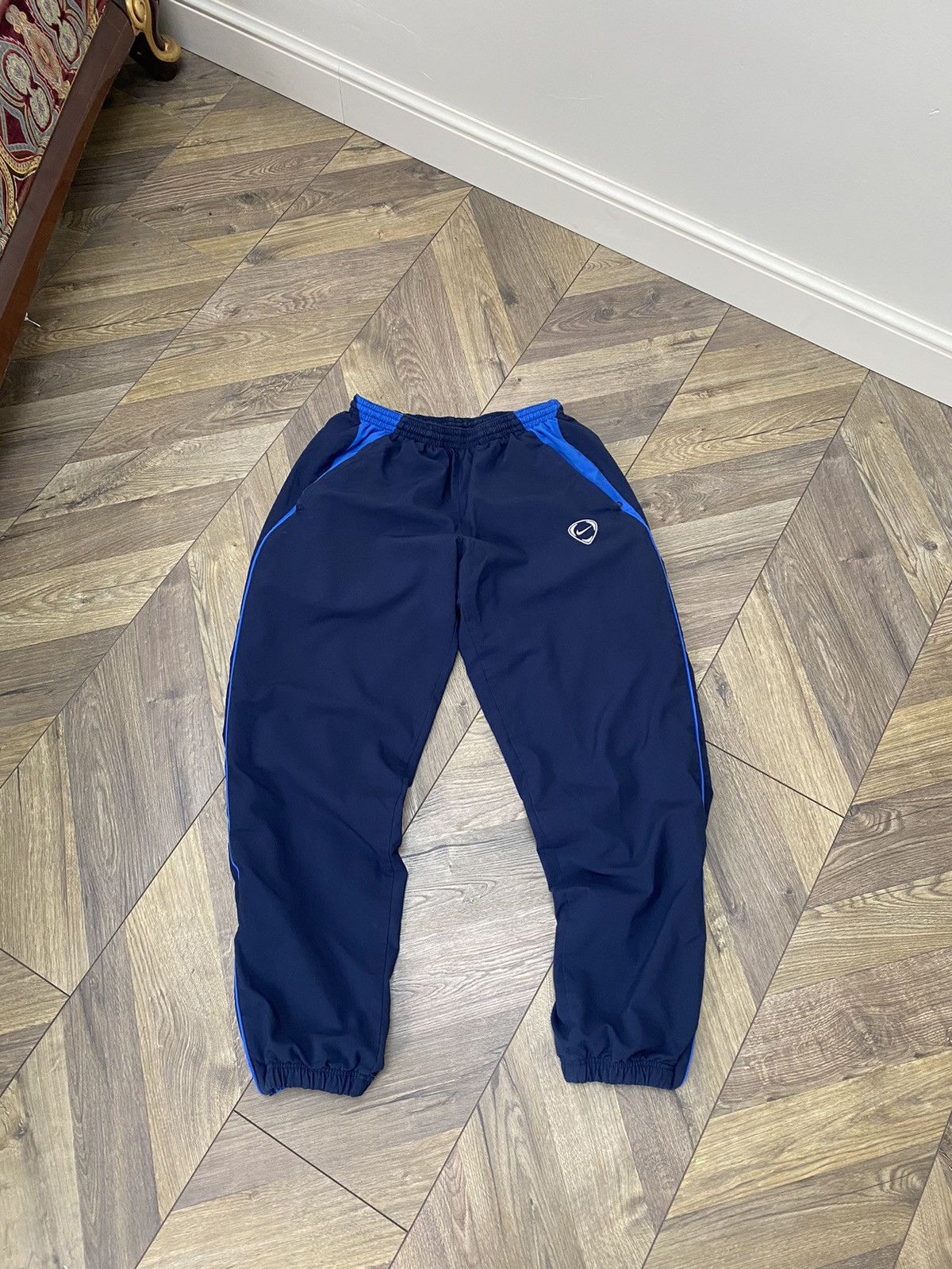 Nike × Vintage Vintage Nike Y2K baggy Nylon Pants Size US 32 / EU 48 - 2 Thumbnail