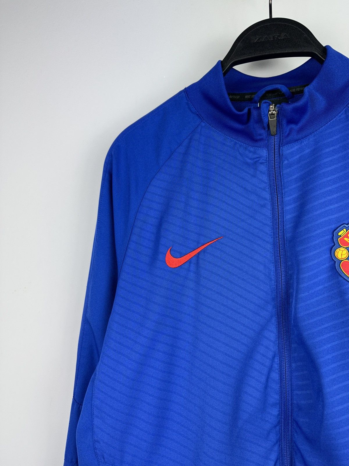 Nike Vintage Nike Manchester United Track Top Light Jacket Size US M / EU 48-50 / 2 - 2 Thumbnail