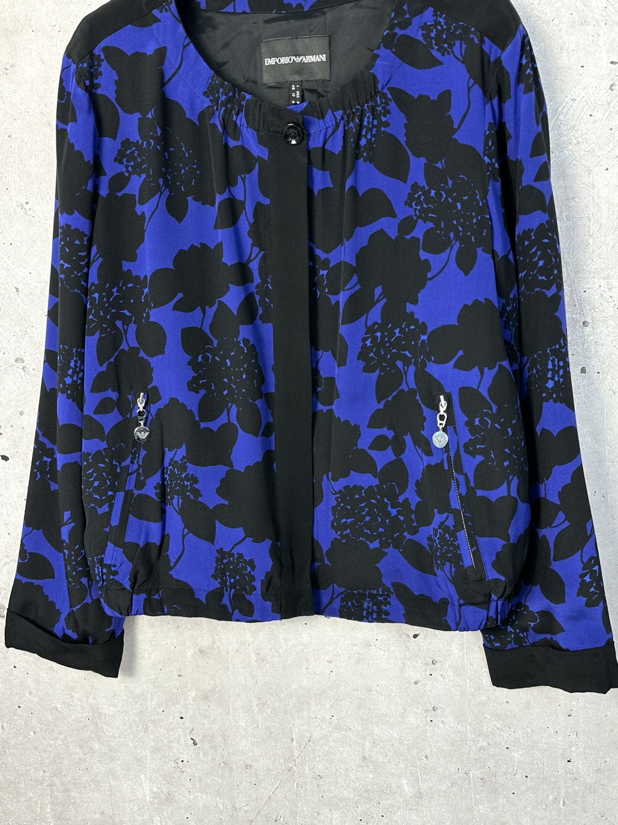 Emporio Armani Emporio Armani Silk Floral Print Buttons Pocket Light Jacket Size XL / US 12-14 / IT 48-50 - 2 Thumbnail