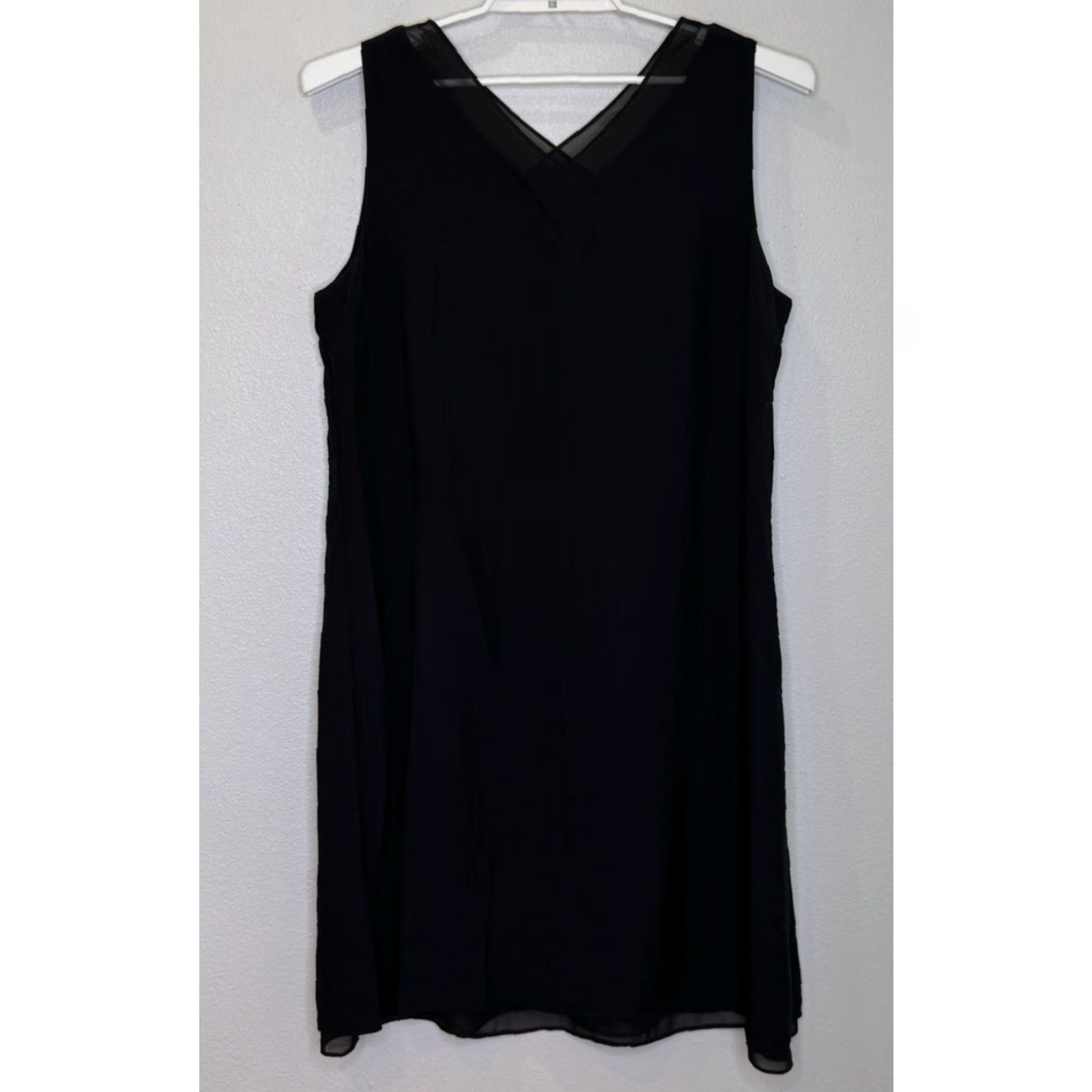 Coldwater Creek VINTAGE? Coldwater Creek Shift Dress Womens 18 Black Sleeveless V-Neck Lined Side Zip Knee Length Chiffon Plus Size Women Dress Size XXL / US 16-18 / IT 52-54 - 2 Thumbnail