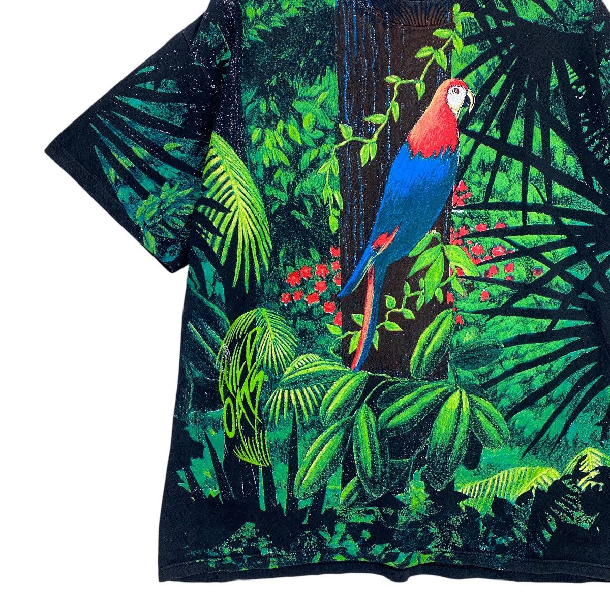 Habitat × Vintage 💥 90s WILD OATS MACAW RAINFOREST ALLOVER PRINT TSHIRT Size US L / EU 52-54 / 3 - 4 Thumbnail