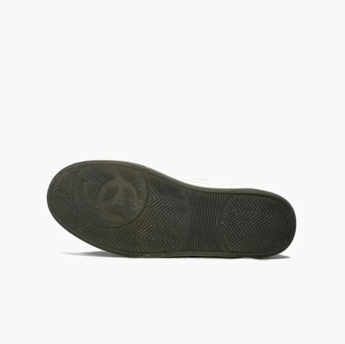 Chanel Chanel low-top casual shoes Size US 10 / IT 40 - 8 Thumbnail