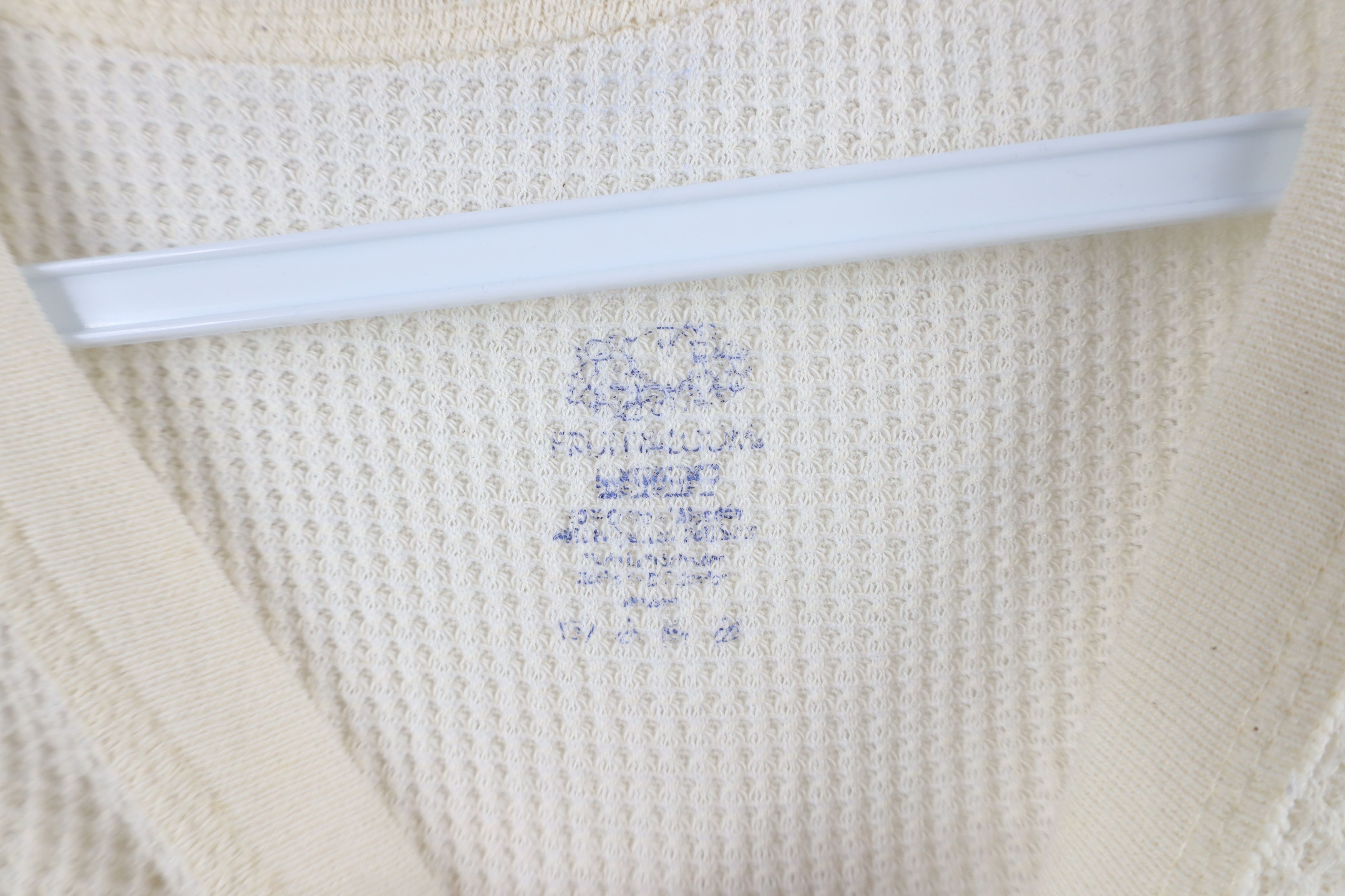 Vintage Vintage 90s Streetwear Waffle Knit Long Sleeve T-Shirt Size US S / EU 44-46 / 1 - 6 Thumbnail