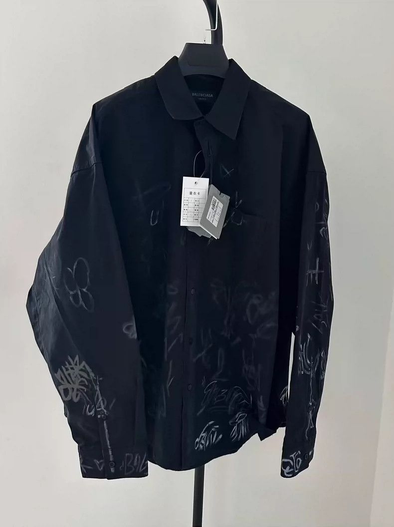 Balenciaga Balenciaga Monogrammed graffiti-print single-breasted long Size US S / EU 44-46 / 1 - 1 Thumbnail