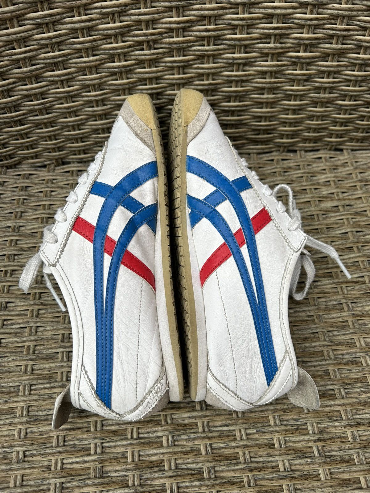 Onitsuka Tiger Onitsuka Tiger Mexico 66 Suede & Leather Low Top Trainers Size US 7 / IT 37 - 7 Thumbnail