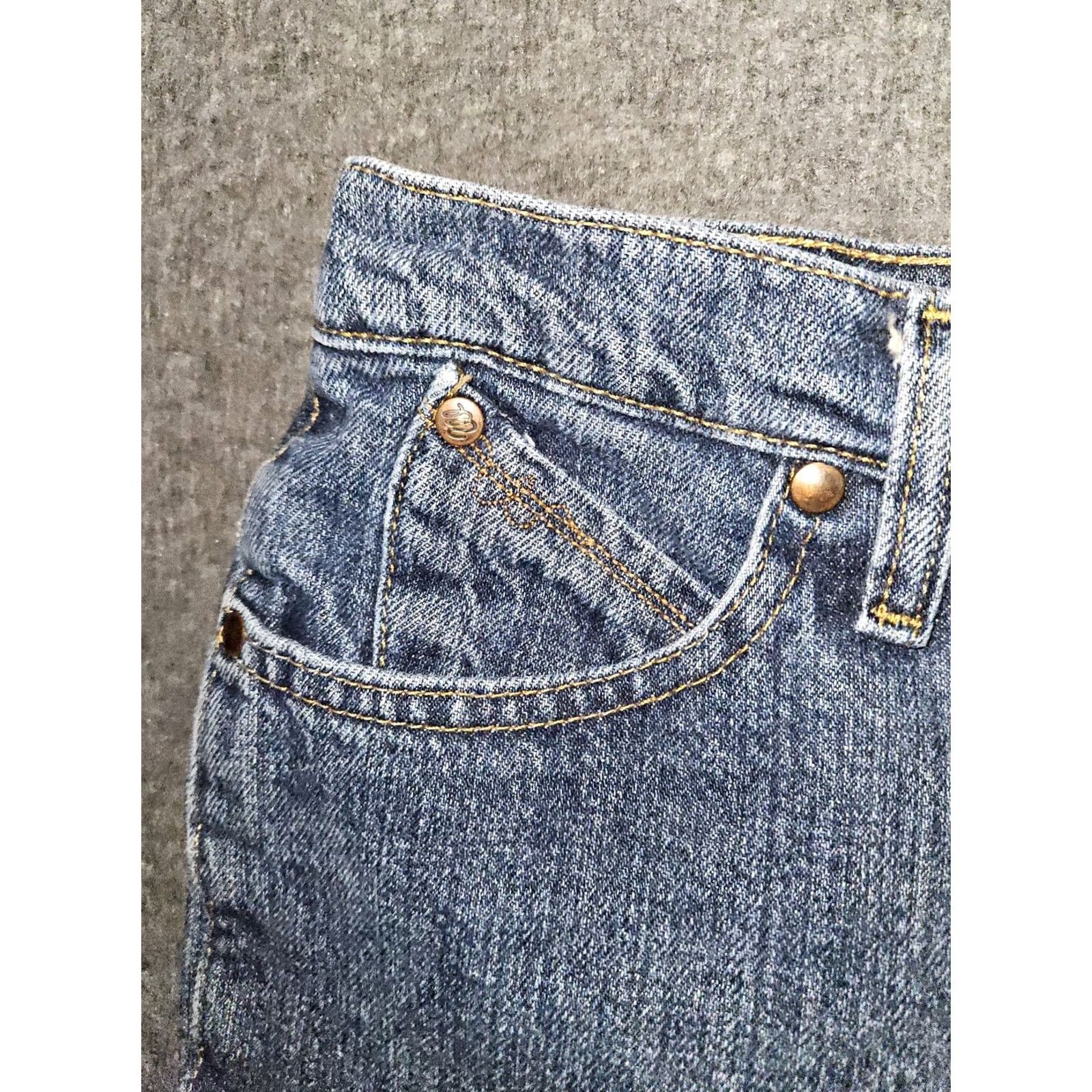 Wrangler VINTAGE Wrangler Cowgirl Cut Cash Bootcut Jeans Women 6 Blue Western Embroidered Logo Low Rise 28in 30.5in Inseam Mens? No Size 28" / US 6 / IT 42 - 7 Thumbnail