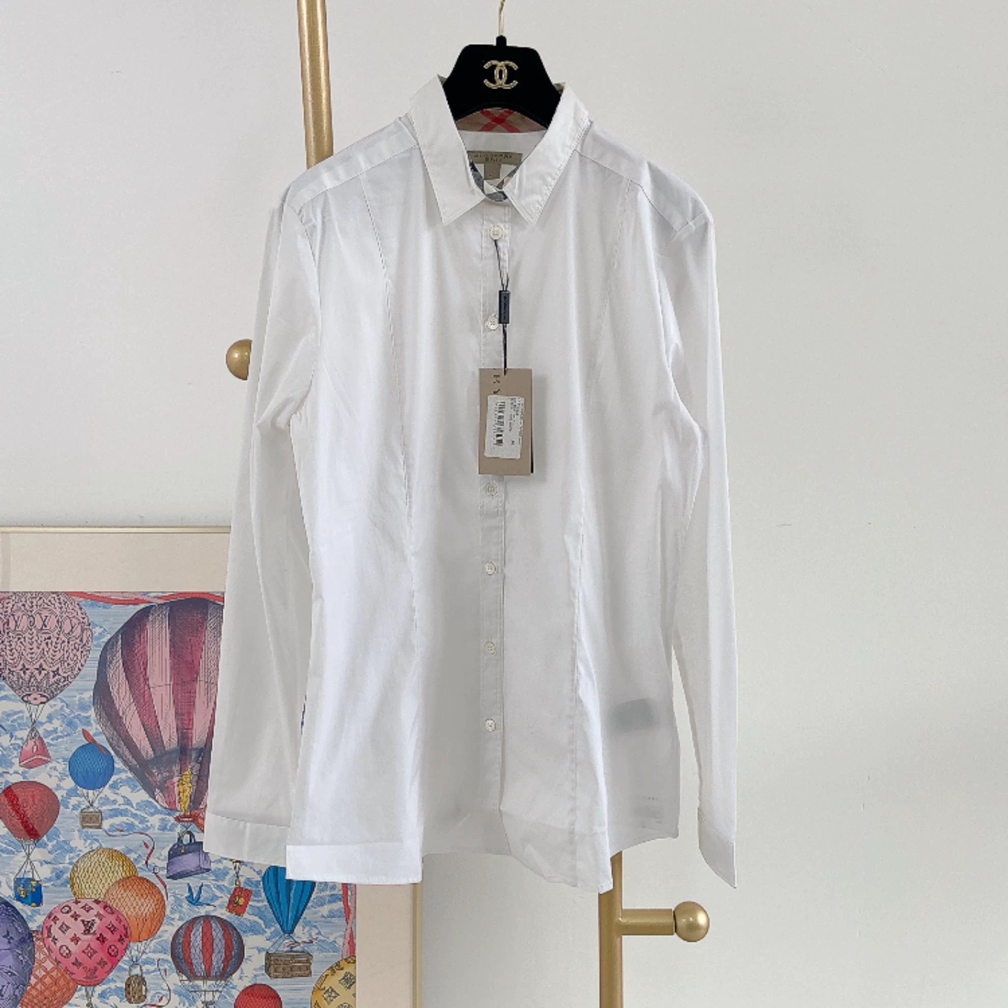 Burberry Burberry White Shirt M with Tags 7763 Size M / US 6-8 / IT 42-44 - 1 Thumbnail
