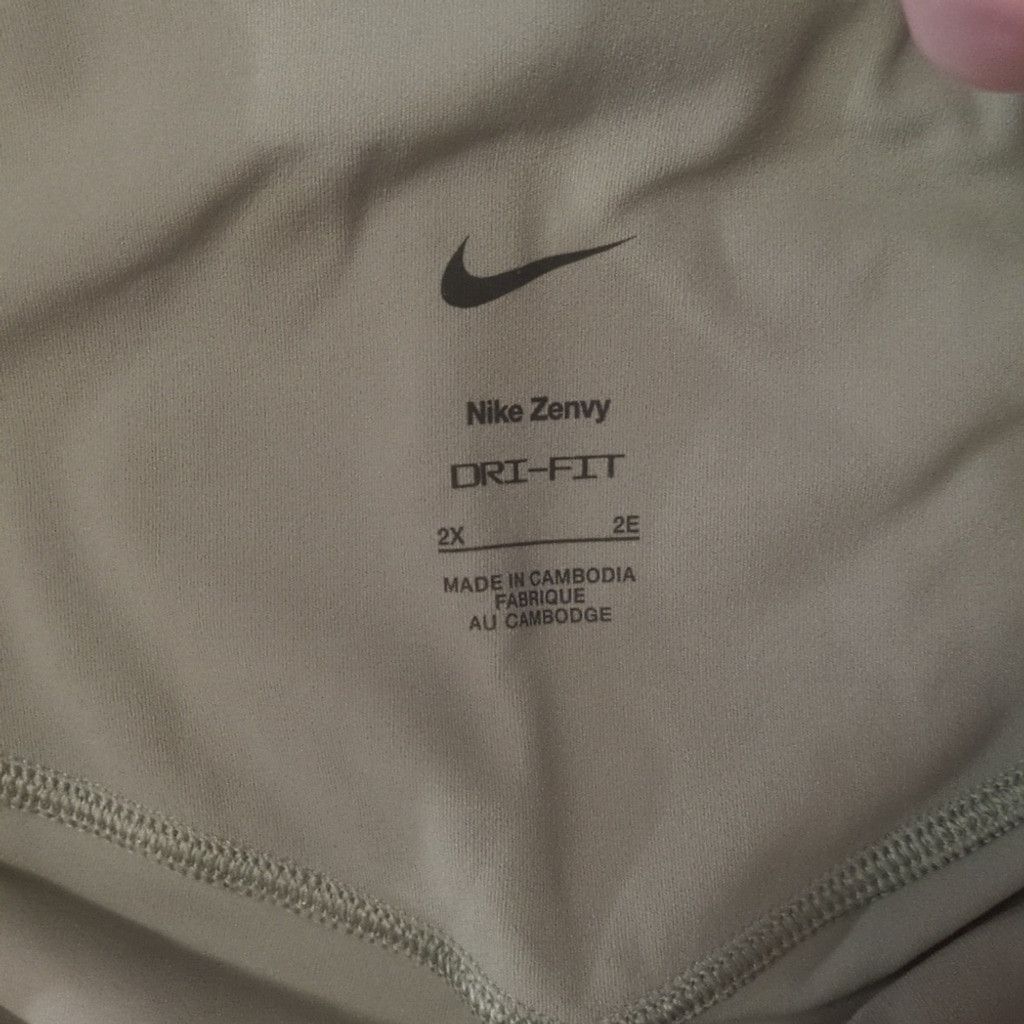Nike Nike green zenvy cropped leggings size 2X Size 38" / US 16 / IT 52 - 3 Thumbnail