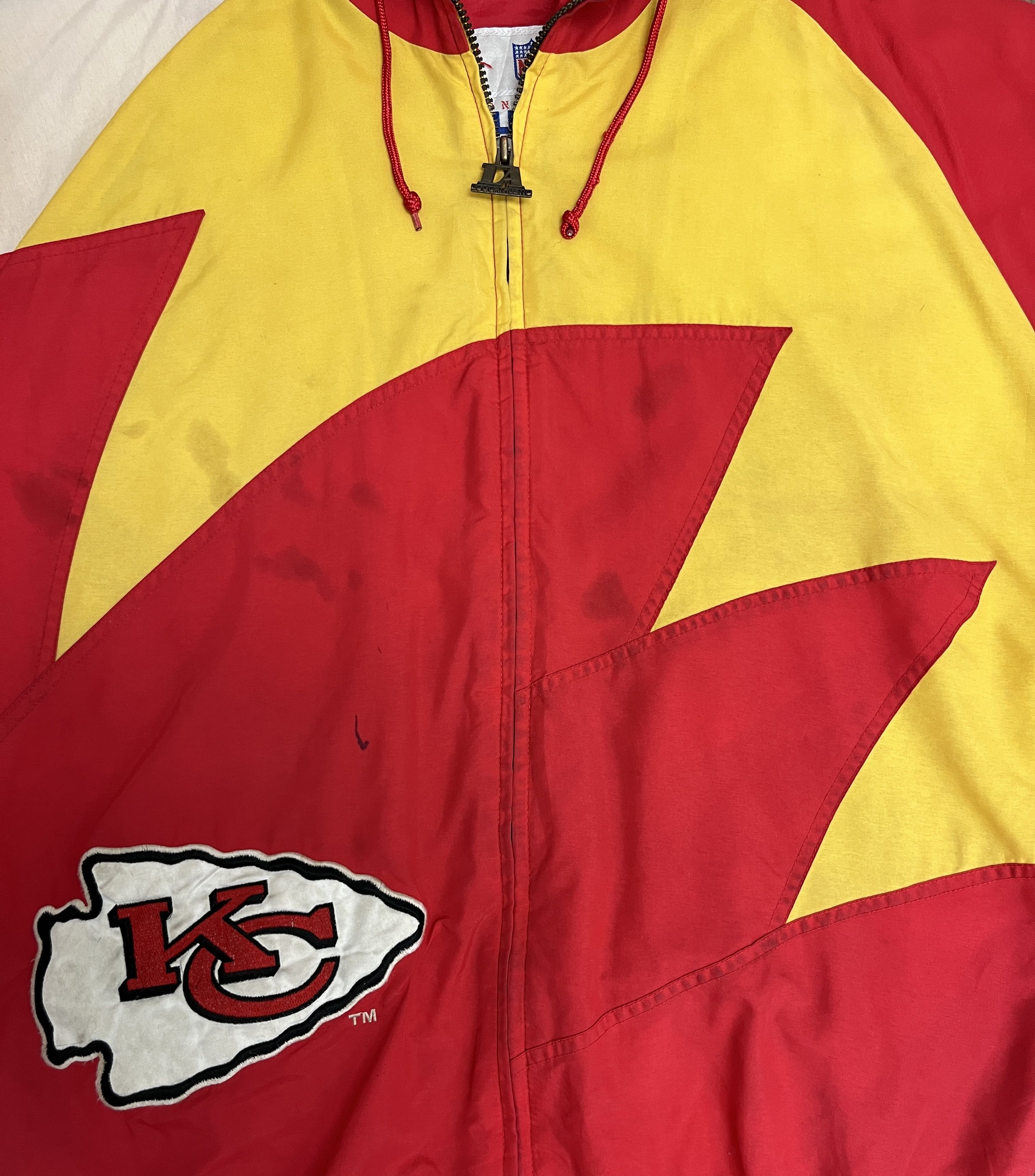 Logo Athletic × Vintage Kansas City Chiefs Vintage Sharktooth Puffer Jacket Size US L / EU 52-54 / 3 - 2 Thumbnail