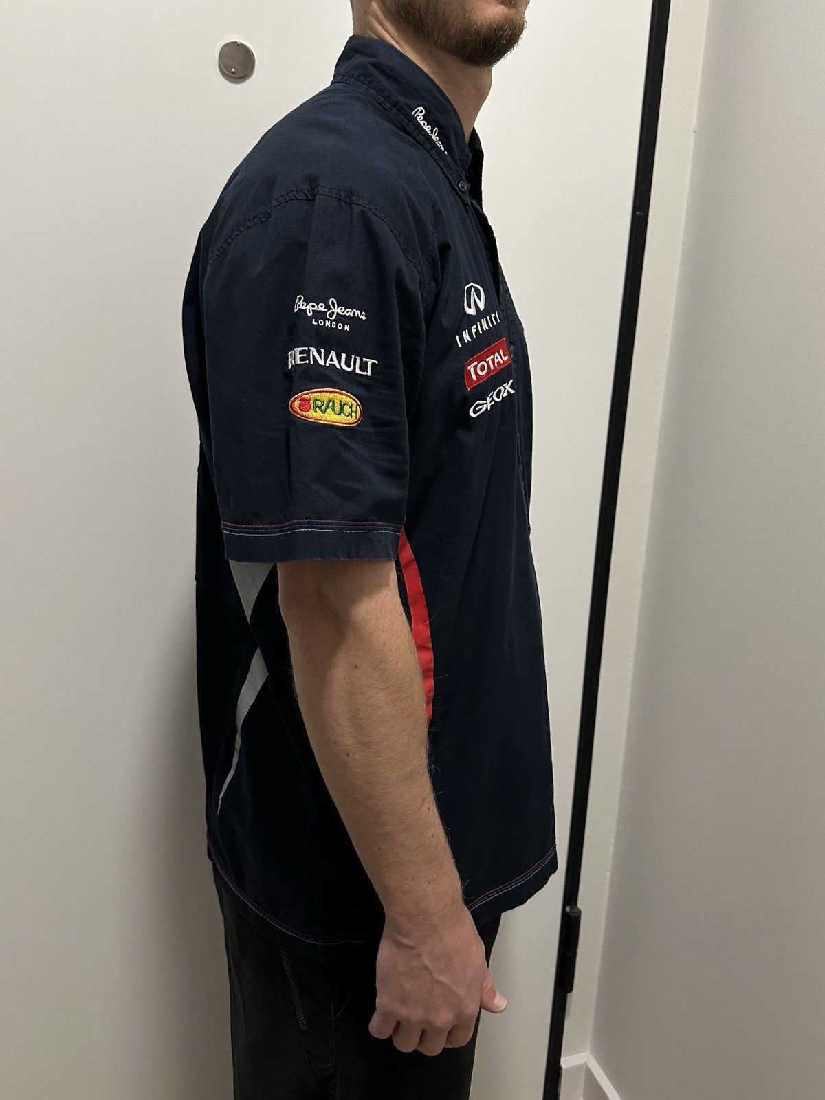 Pepe Jeans Pepe Jeans Red Bull Mens Shirt Formula One F1 Infiniti Size US M / EU 48-50 / 2 - 9 Thumbnail