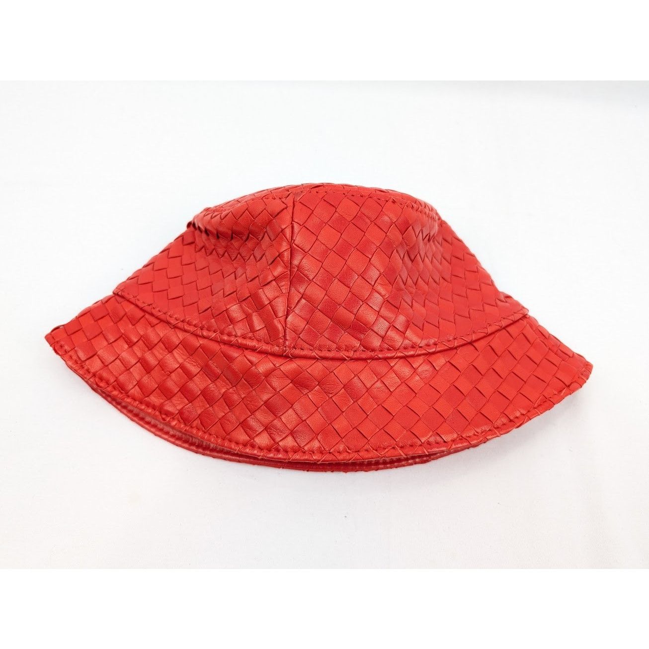 Bottega Veneta o1rshd1 Size: M / Nappa Intreccio Hat / Cap in Poppy Size ONE SIZE - 1 Thumbnail