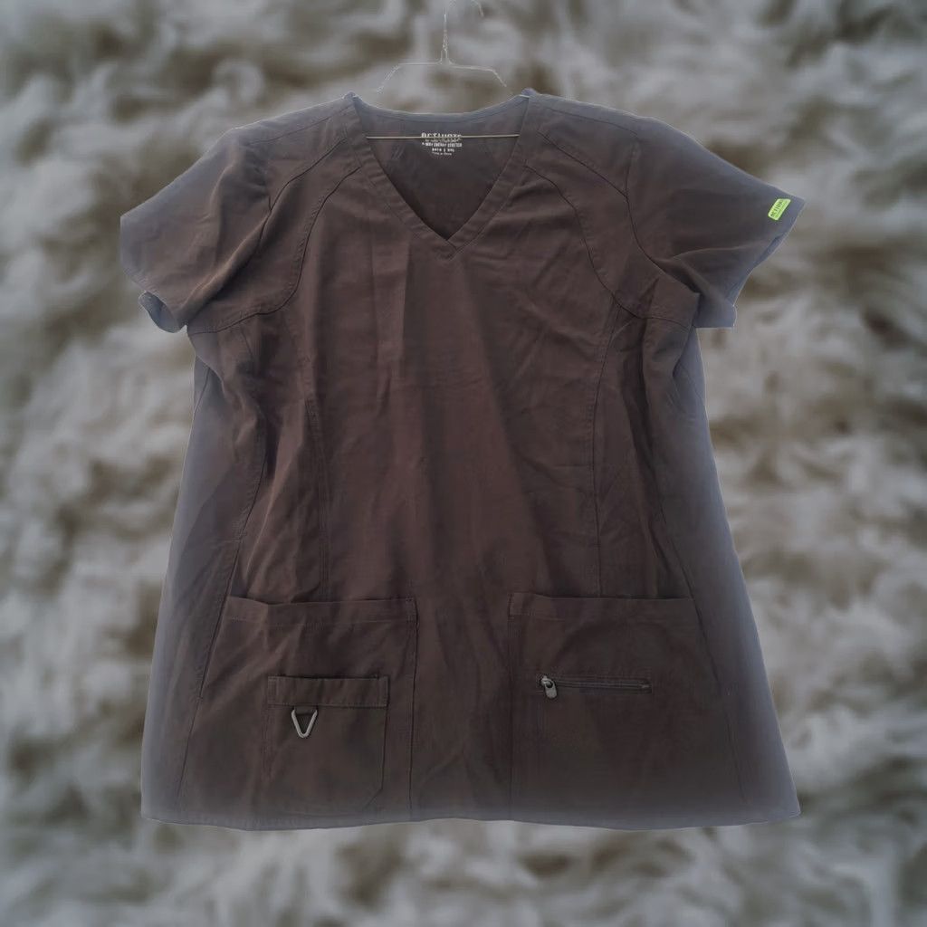 Vintage Med Couture Scrub Shirt Top Women 2XL Brown 4-Way Stretch Short Sleeve Activate Event/Workwear Size XXL / US 16-18 / IT 52-54 - 1 Thumbnail