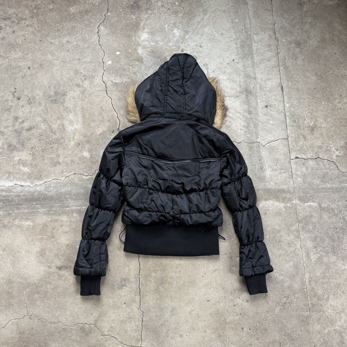 Hysteric Glamour Y2K Fascinate Nylon Puffer Crop Jacket With Fur Hood Size M / US 6-8 / IT 42-44 - 2 Thumbnail