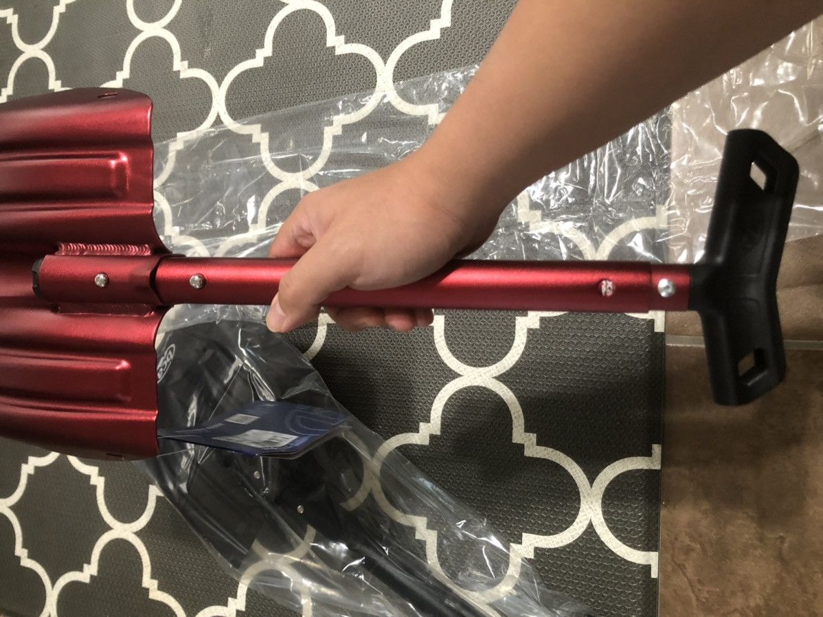 小物 SUPREME Backcountry Access Snow Shovel Fall/Winter 2022 Preview – Supreme
