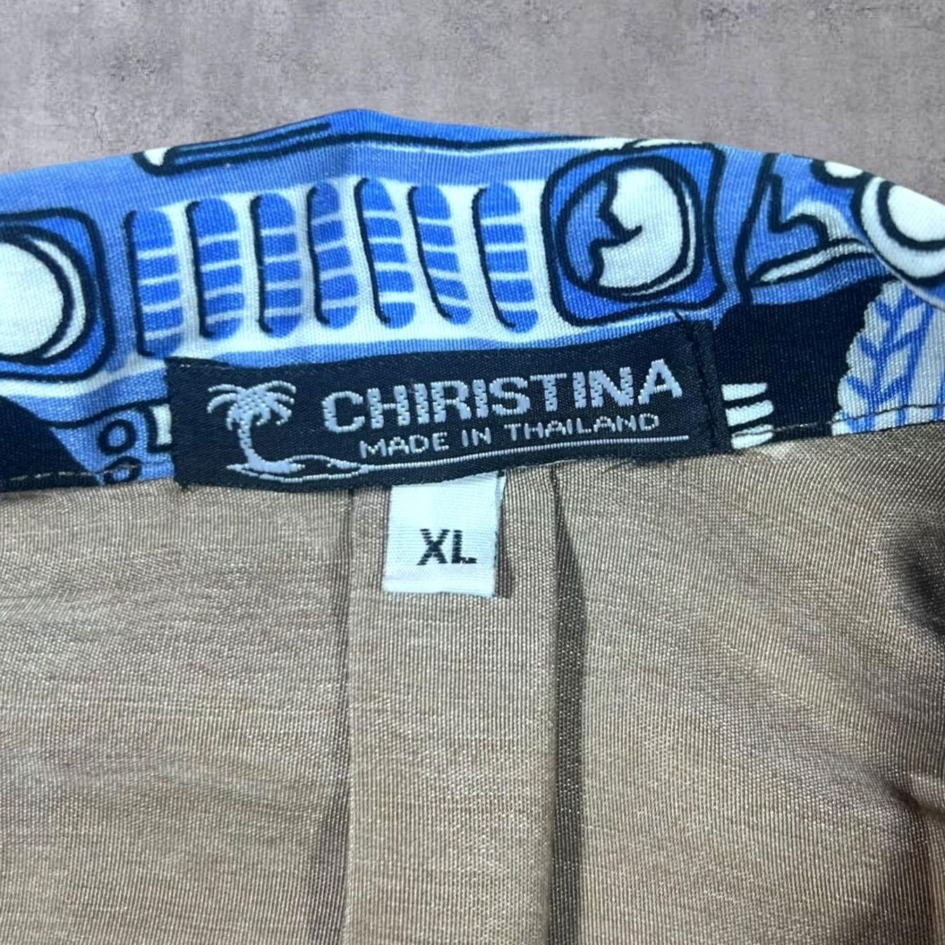 Vintage Christina Shirt XL Brown Graffiti Hip Hop Made In Thailand Early 00's Short Sleeve Button-Up Mens Size US XL / EU 56 / 4 - 3 Thumbnail