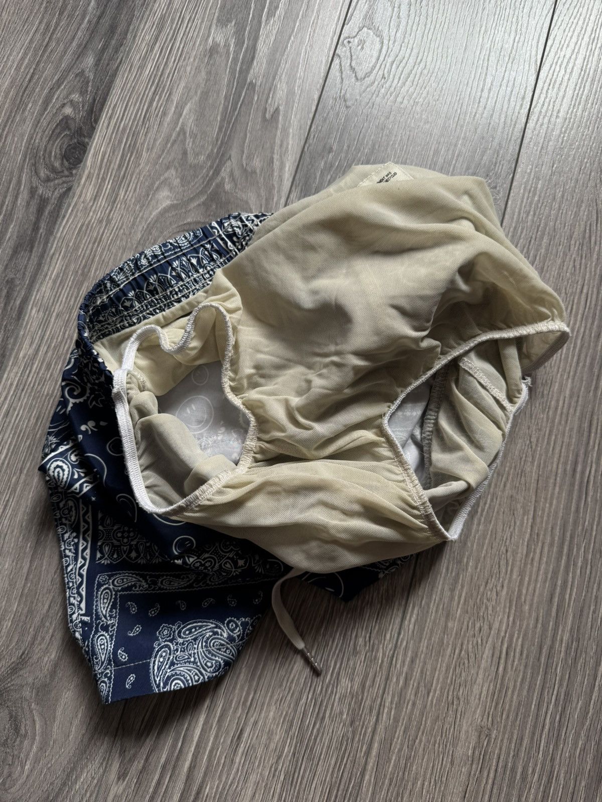 Bather Bather Navy Bandana Print Swim Trunks M Size US 31 - 5 Thumbnail