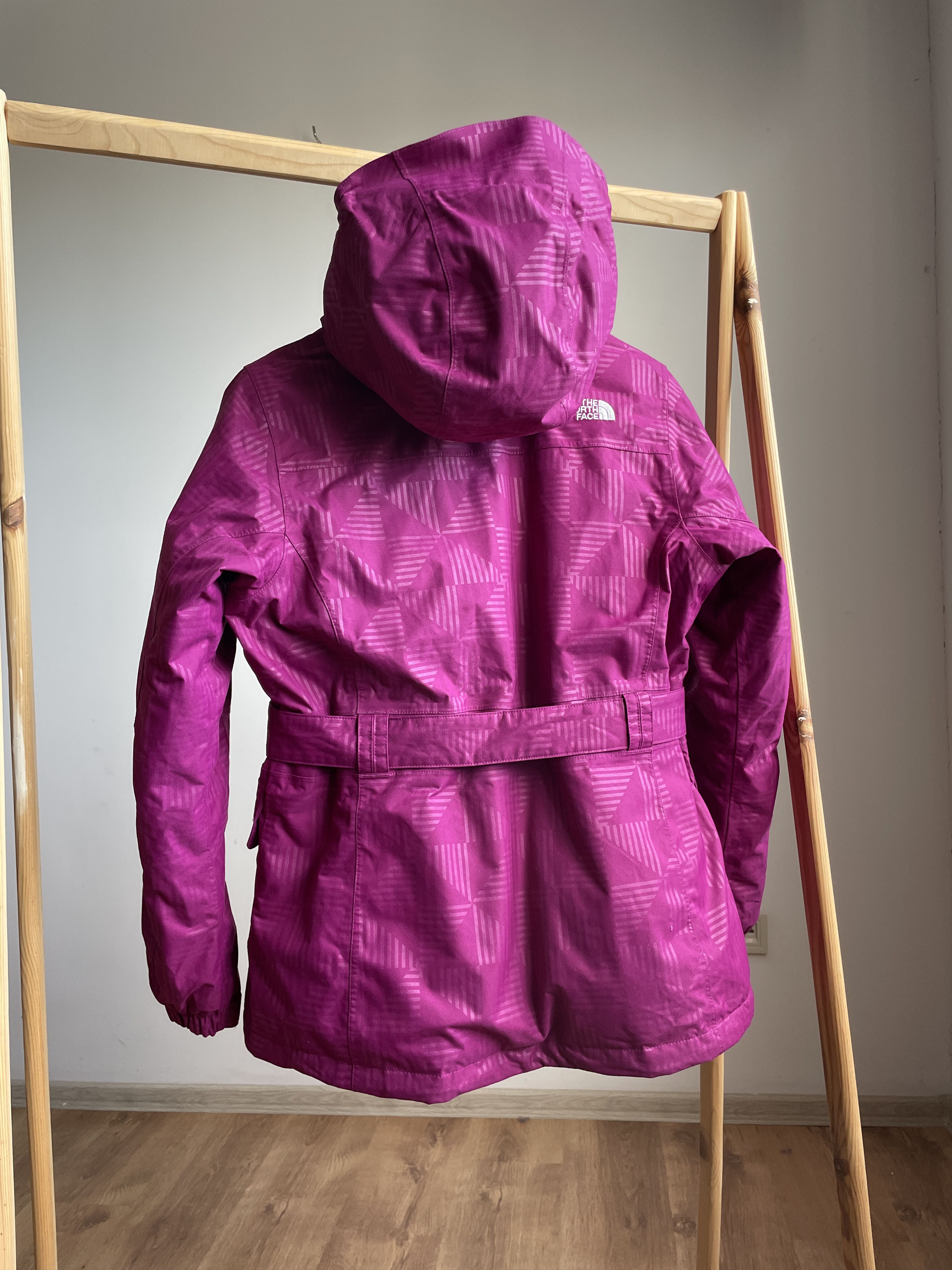 The North Face The North Face Womens Ski Snowboarding Belted Down Jacket Size L / US 10 / IT 46 - 2 Thumbnail