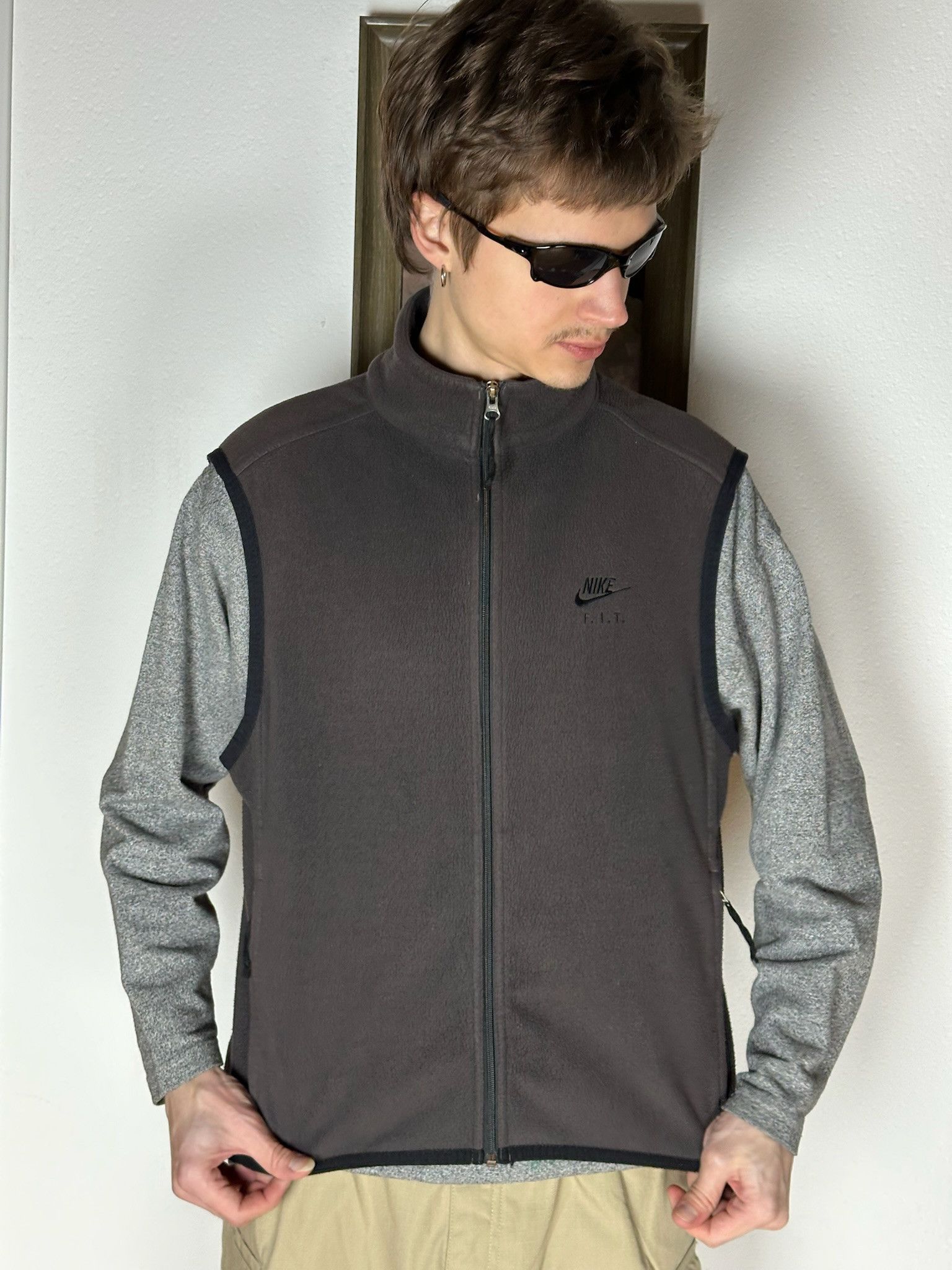 Nike Vintage 90s Nike FIT ACG fleece vest size m Size US M / EU 48-50 / 2 - 2 Thumbnail