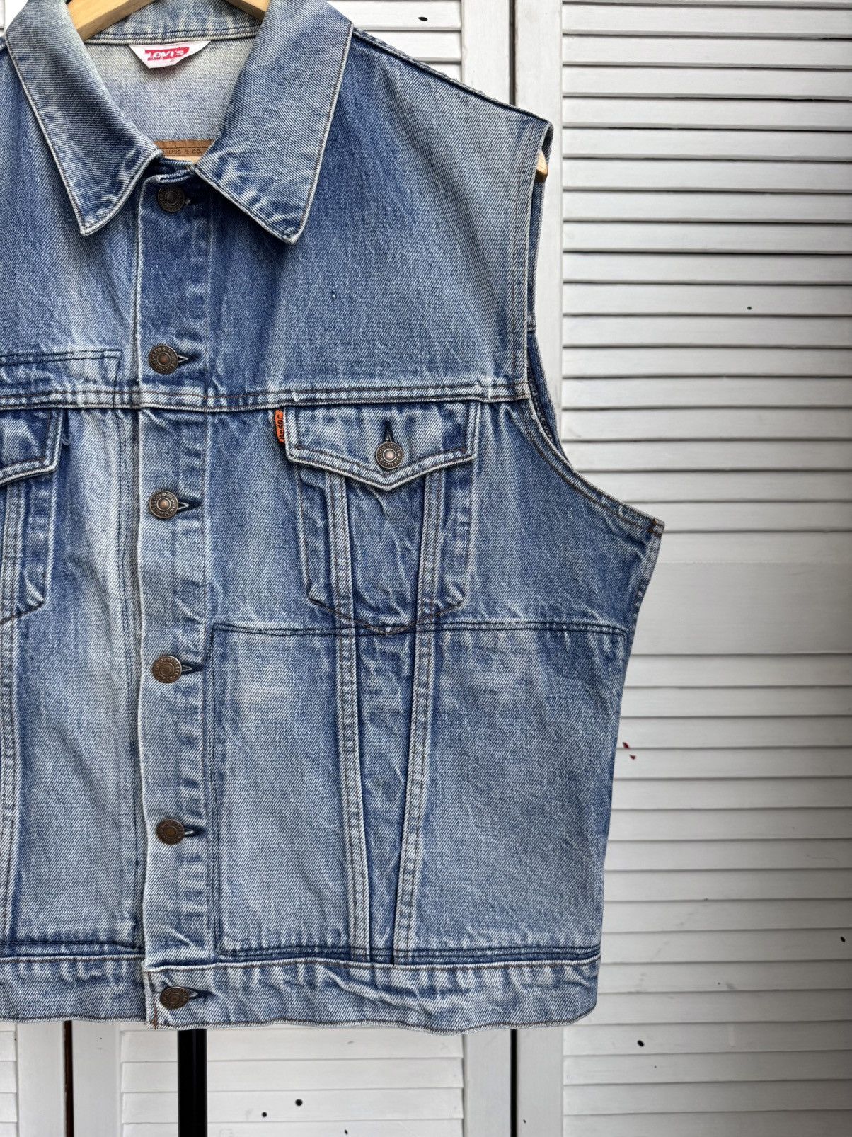 Levi's Vintage Clothing Levis Vintage 80s Orange Tab Denim VestTrucker Jacket Size US L / EU 52-54 / 3 - 8 Thumbnail
