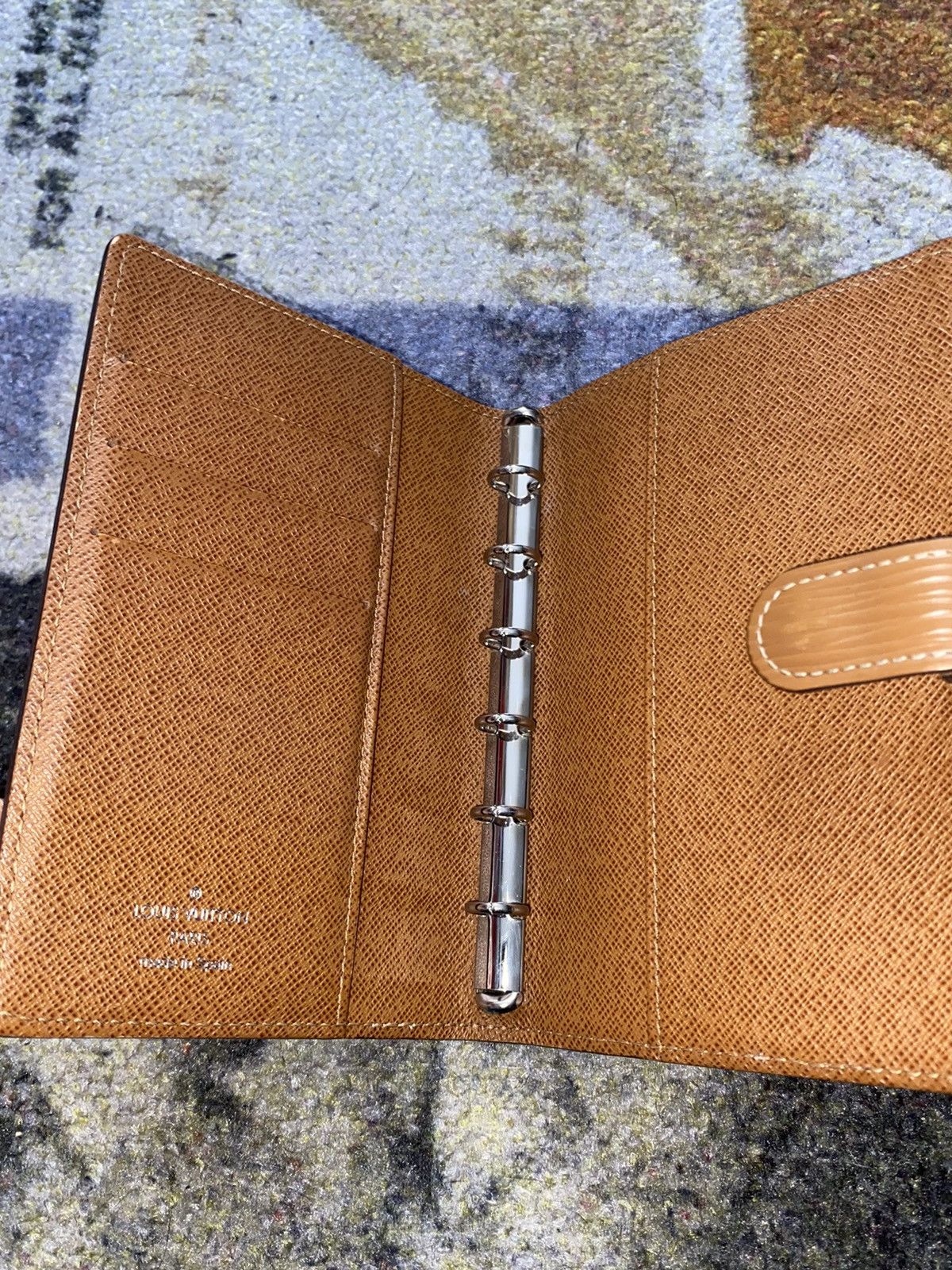 Louis Vuitton Louis Vuitton Brown Epi Bifold Agenda Wallet Size ONE SIZE - 6 Thumbnail