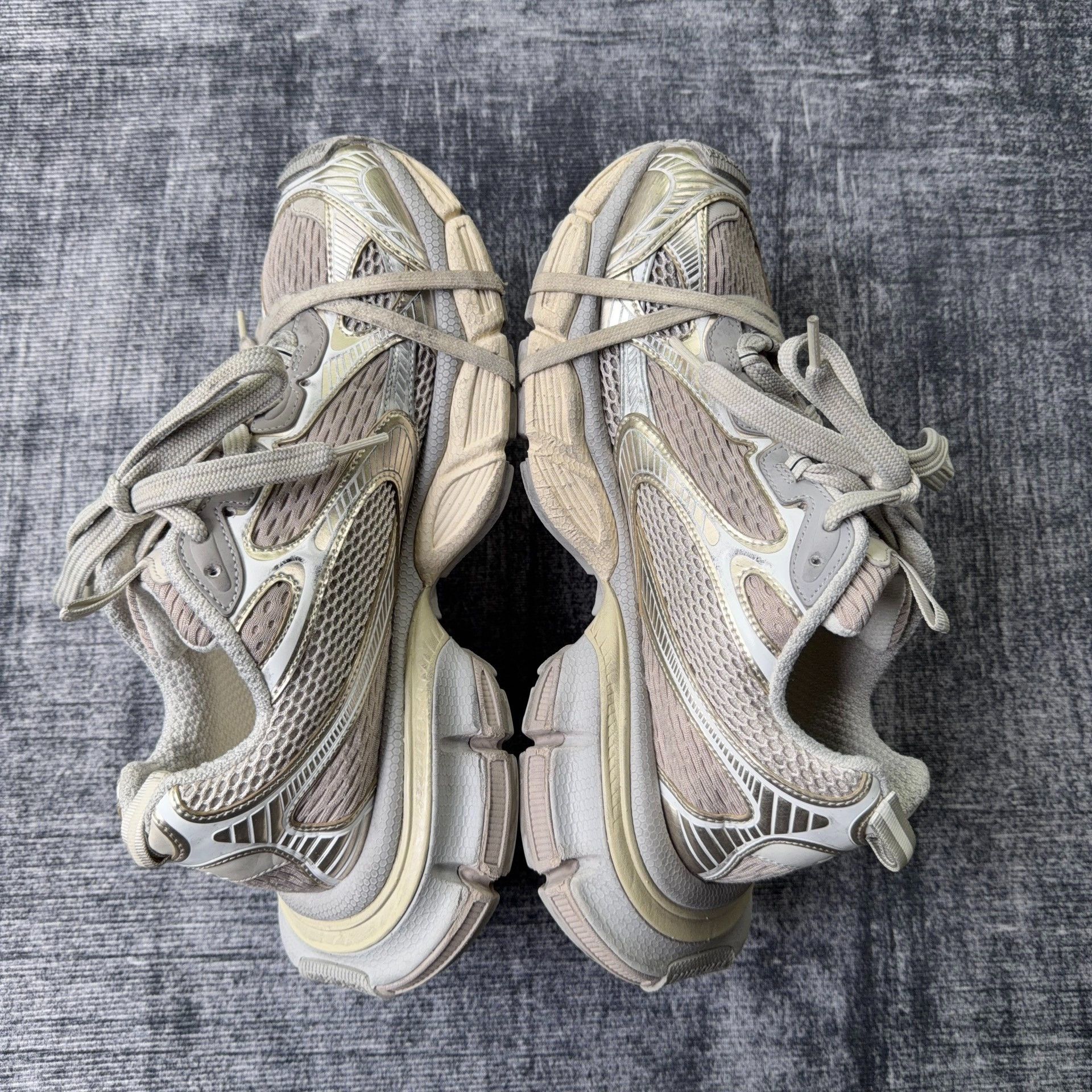 Balenciaga Balenciaga 3XL Champagne Gold Shoes Size US 9 / EU 42 - 5 Thumbnail