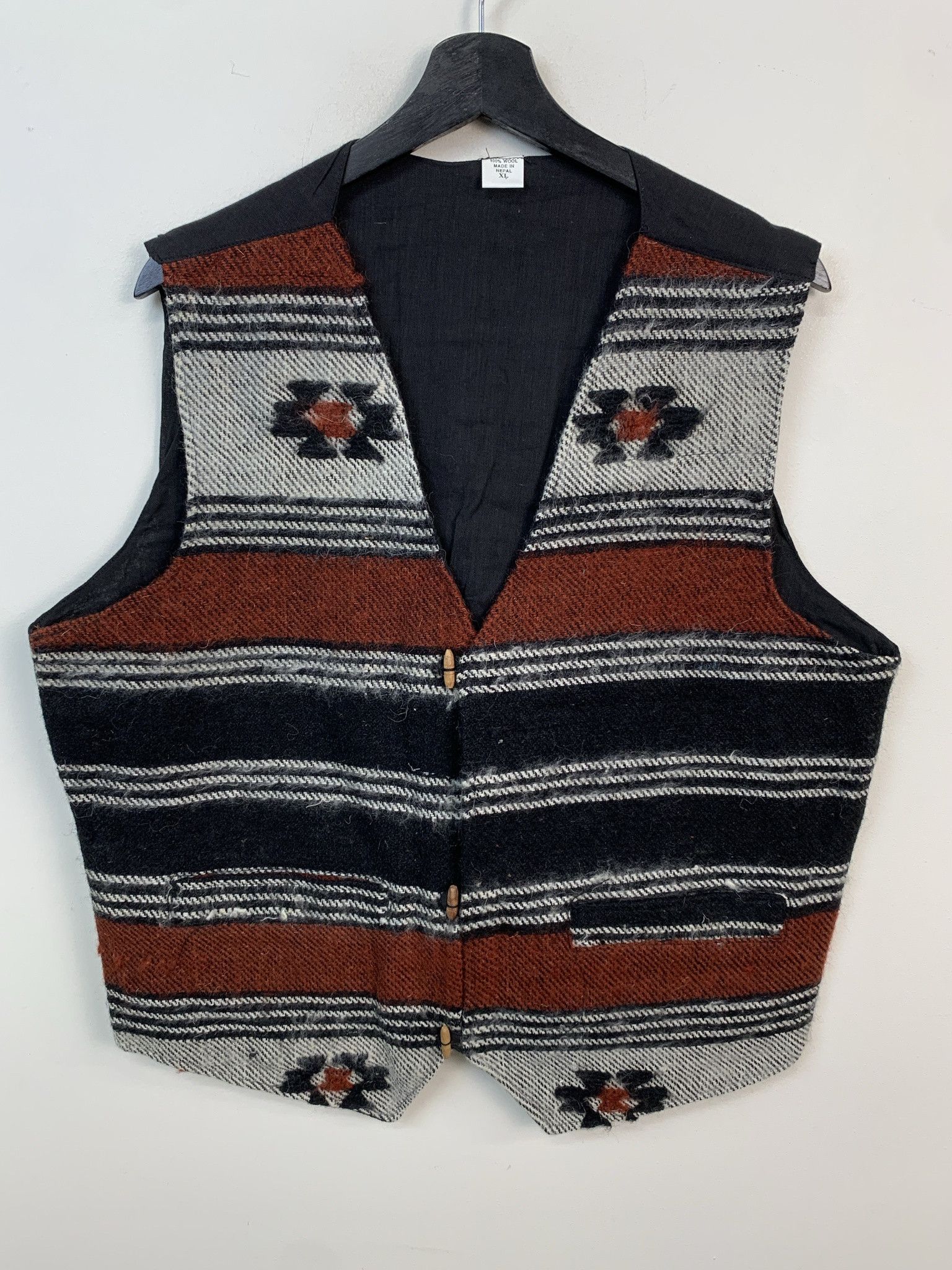 Other Vintage Nepalese Hand Made 1980s Brick Striped Striped Pattern Vest Size M Size US M / EU 48-50 / 2 - 1 Thumbnail