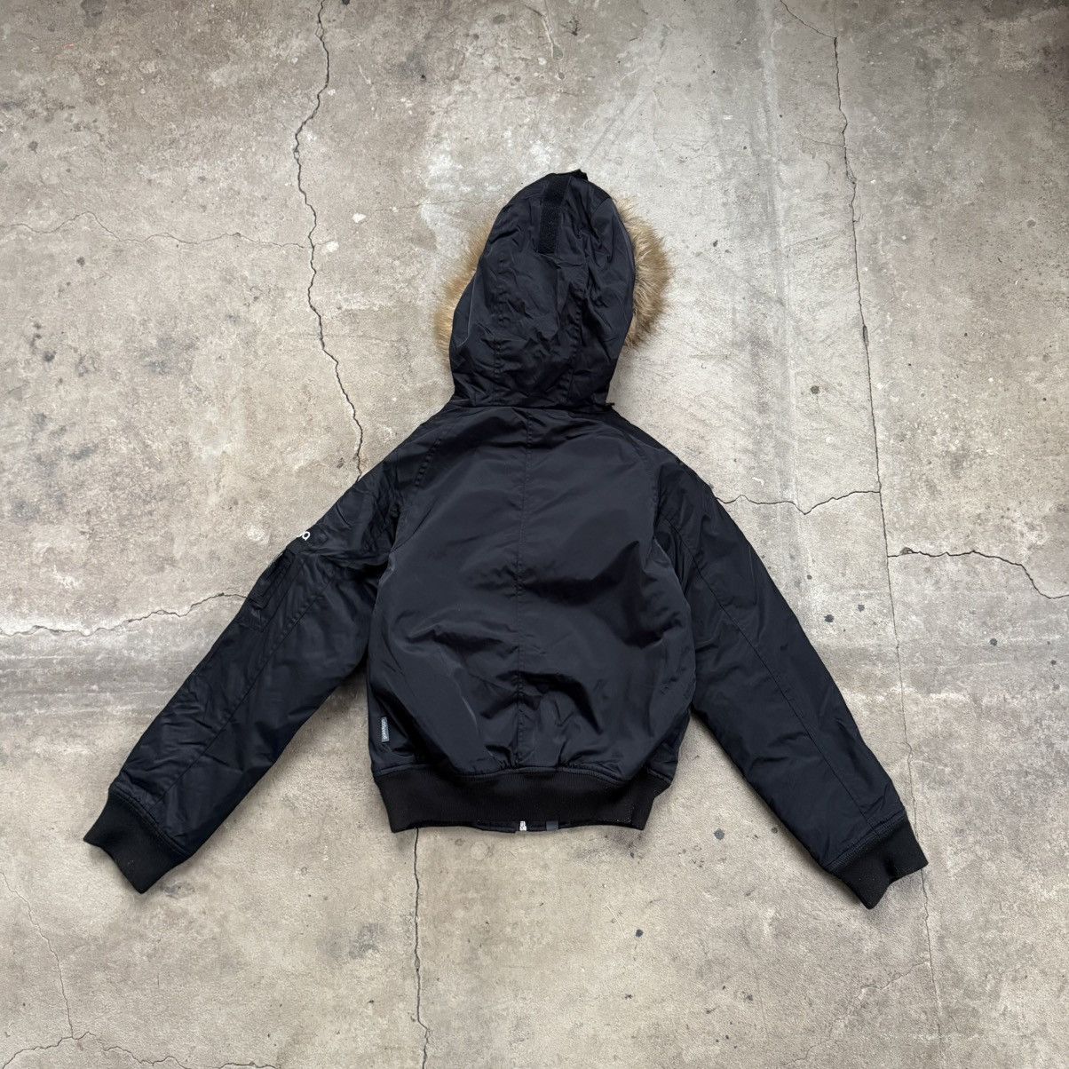 Japanese Brand Golddigga Black Nylon Bomber Jacket With Faux Fur Hood Size XS / US 0-2 / IT 36-38 - 2 Thumbnail