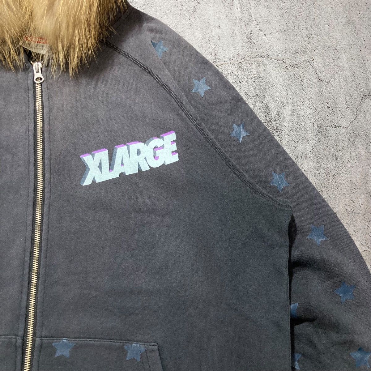 Japanese Brand Vintage Trashed Xlarge Stars Logo Fur Ziphoodie Y2k Black Size US XL / EU 56 / 4 - 4 Thumbnail