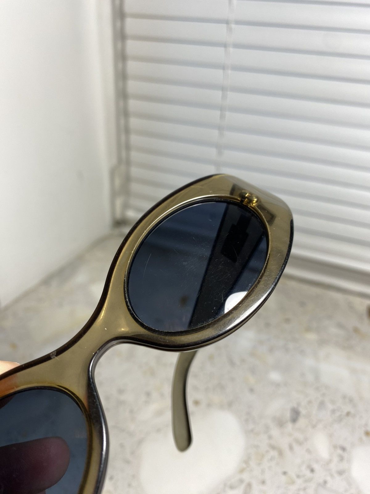 Gucci Silver Logo G Vintage Gucci Sunglasses Size ONE SIZE - 9 Thumbnail