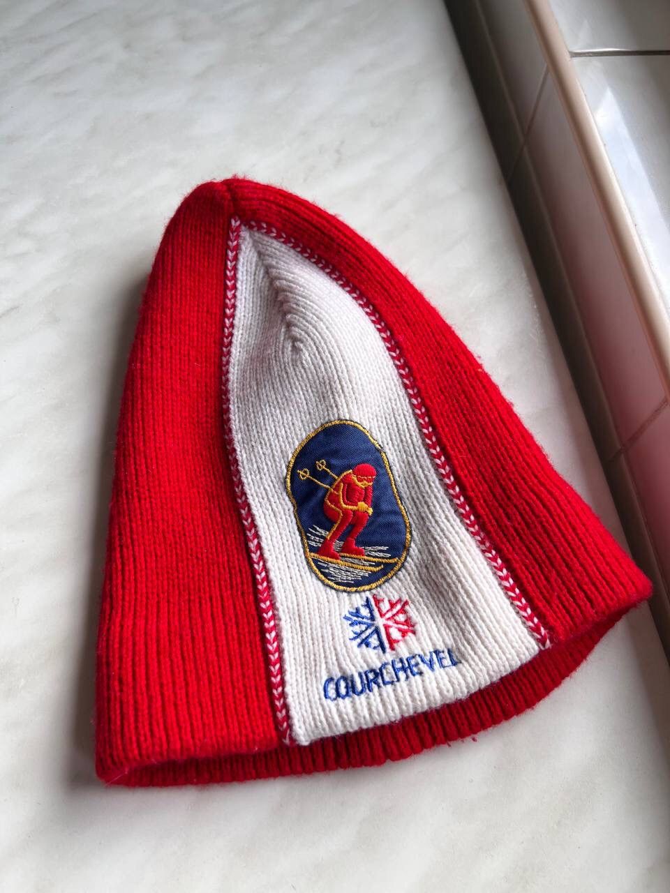 Vintage Vintage Courchevel Ski Hat 1990s Size ONE SIZE - 1 Thumbnail