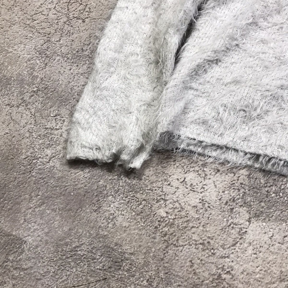 Vintage Vintage 90s Oversized Mohair Knit Sweater Grunge Y2K Logo M Size M / US 6-8 / IT 42-44 - 4 Thumbnail