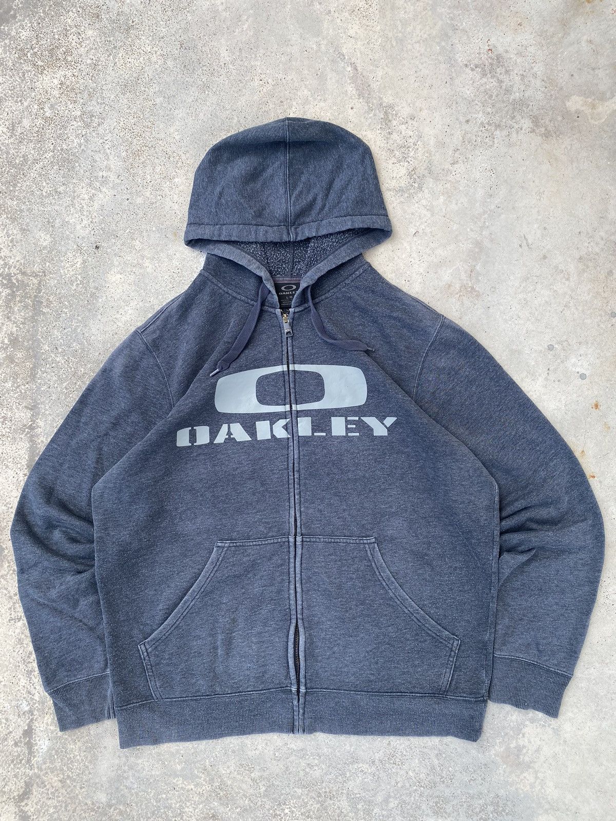 Oakley × Vintage Vintage Y2K Oakley Software Styled Zip Up Hoodie Size US XL / EU 56 / 4 - 1 Thumbnail