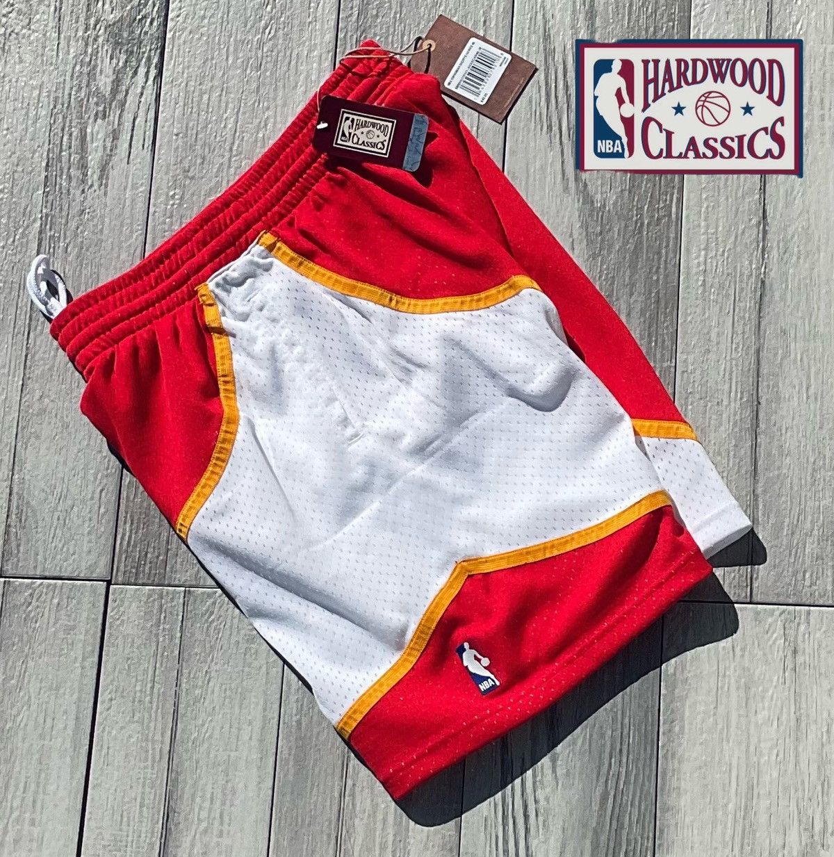 Mitchell & Ness Red 86 Atlanta Hawks Swingman Shorts by Mitchell & Ness M Size US 34 / EU 50 - 2 Thumbnail