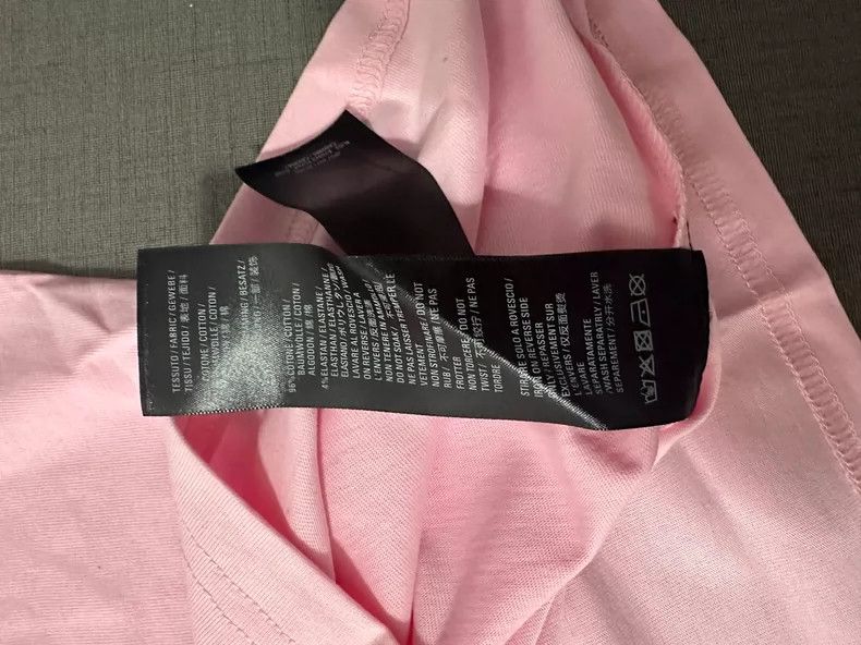 Balenciaga Balenciaga Pink classic basic T-shirt with small logo prin Size US XS / EU 42 / 0 - 7 Thumbnail