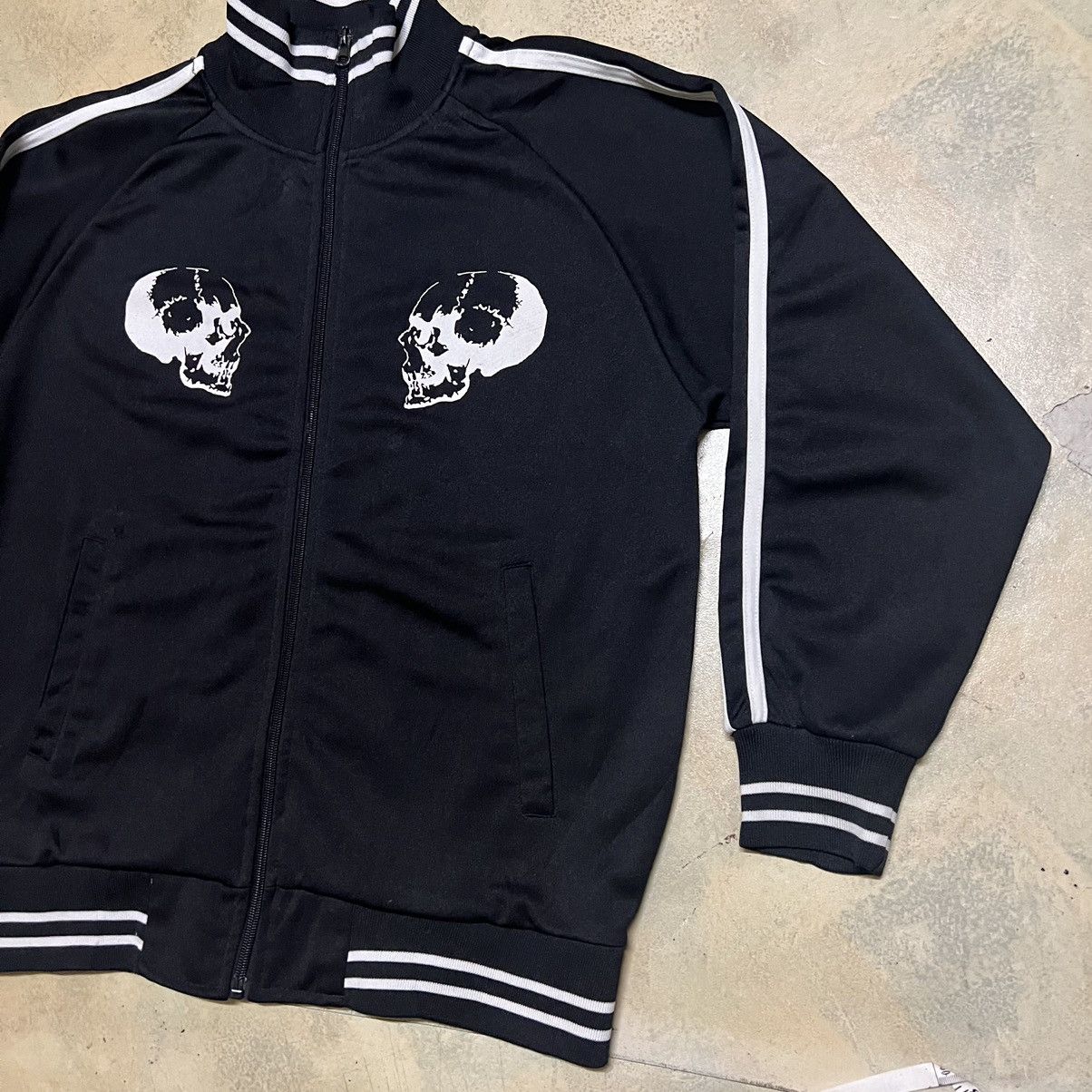 Japanese Brand Japanese Brand Big Skull Logo Mastermind Style Size US L / EU 52-54 / 3 - 3 Thumbnail