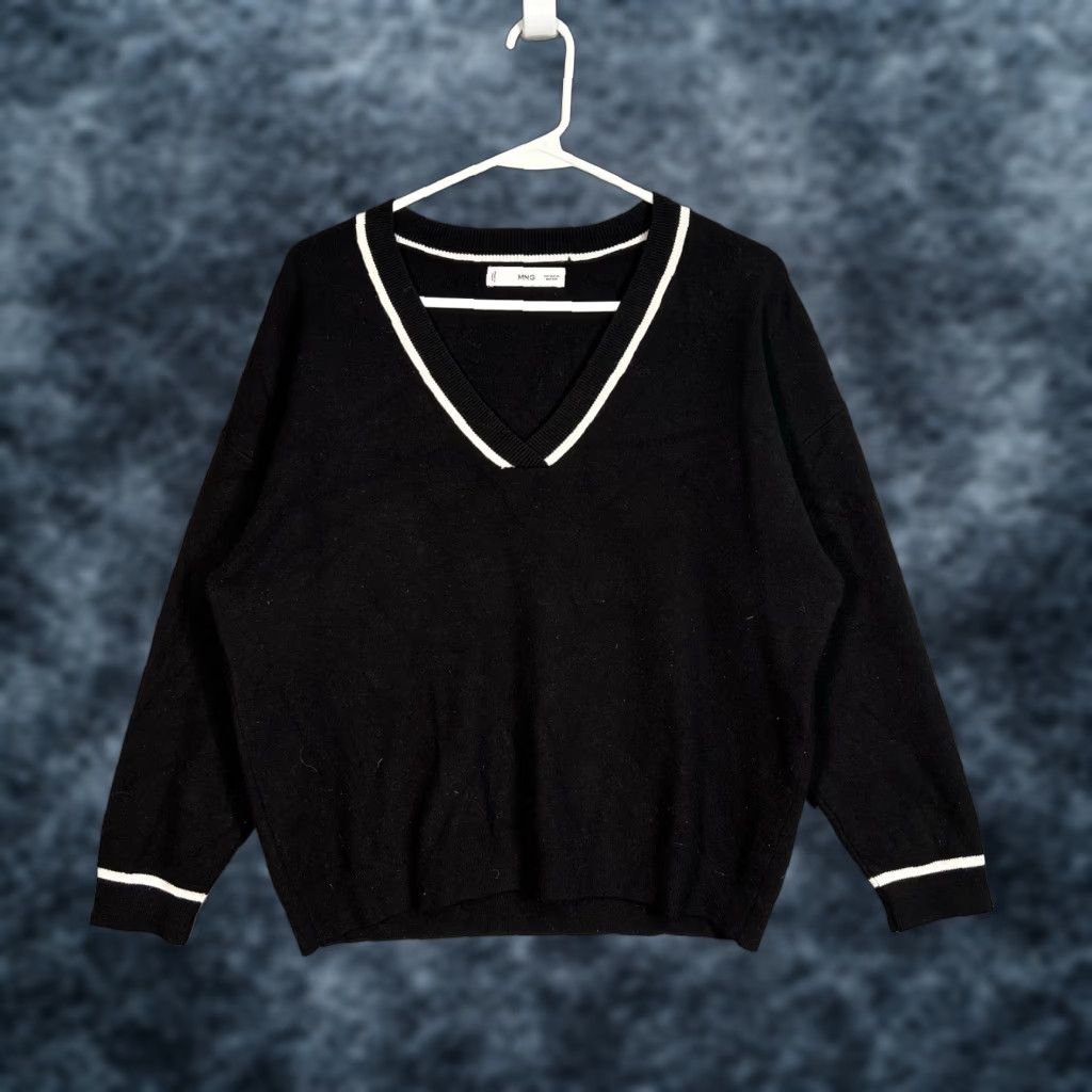 Mango Mango V Neck Knit Sweater Top Womens XS Black Pullover Long Sleeve MNG Size Size XS / US 0-2 / IT 36-38 - 1 Thumbnail