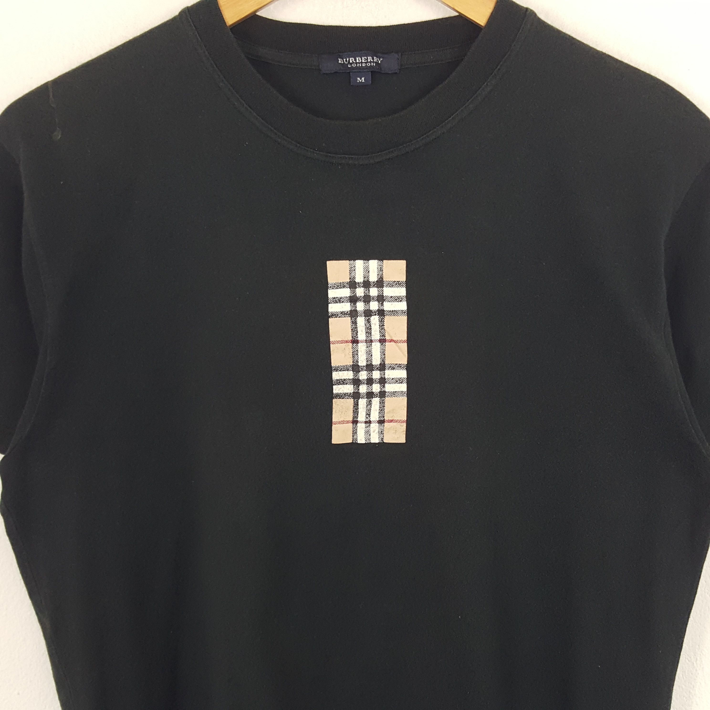 Burberry × Vintage Vintage Burberry London Nova Check Tshirt Size US M / EU 48-50 / 2 - 2 Thumbnail